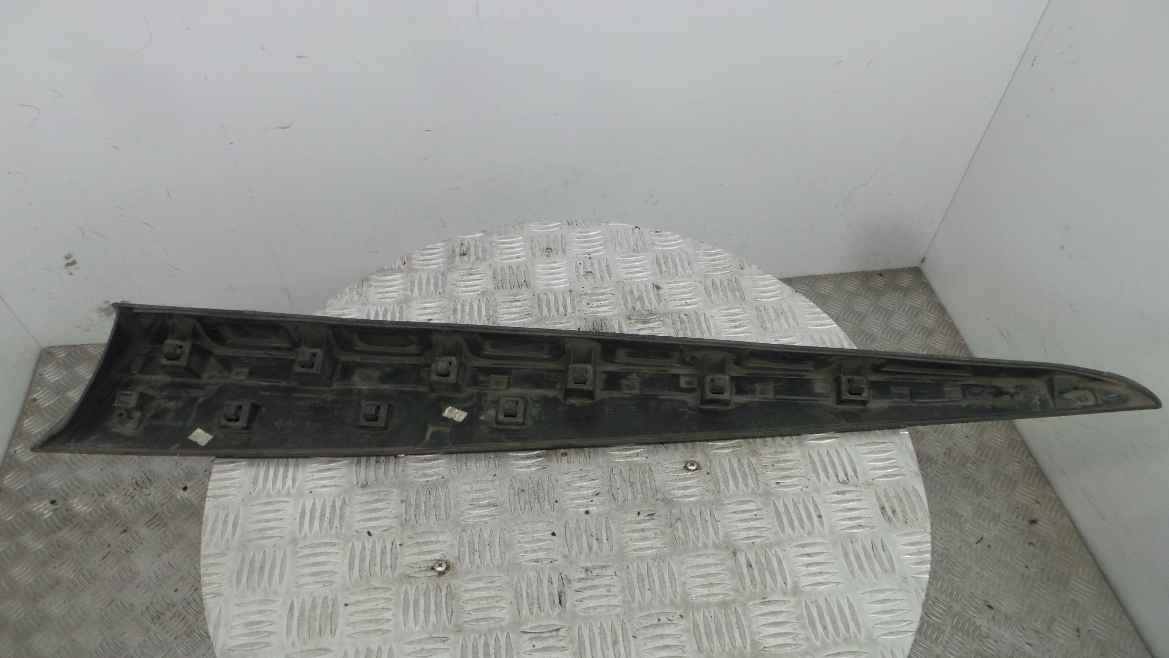 Friso Porta 801865598R - RENAULT CLIO IV (BH_)-38309025