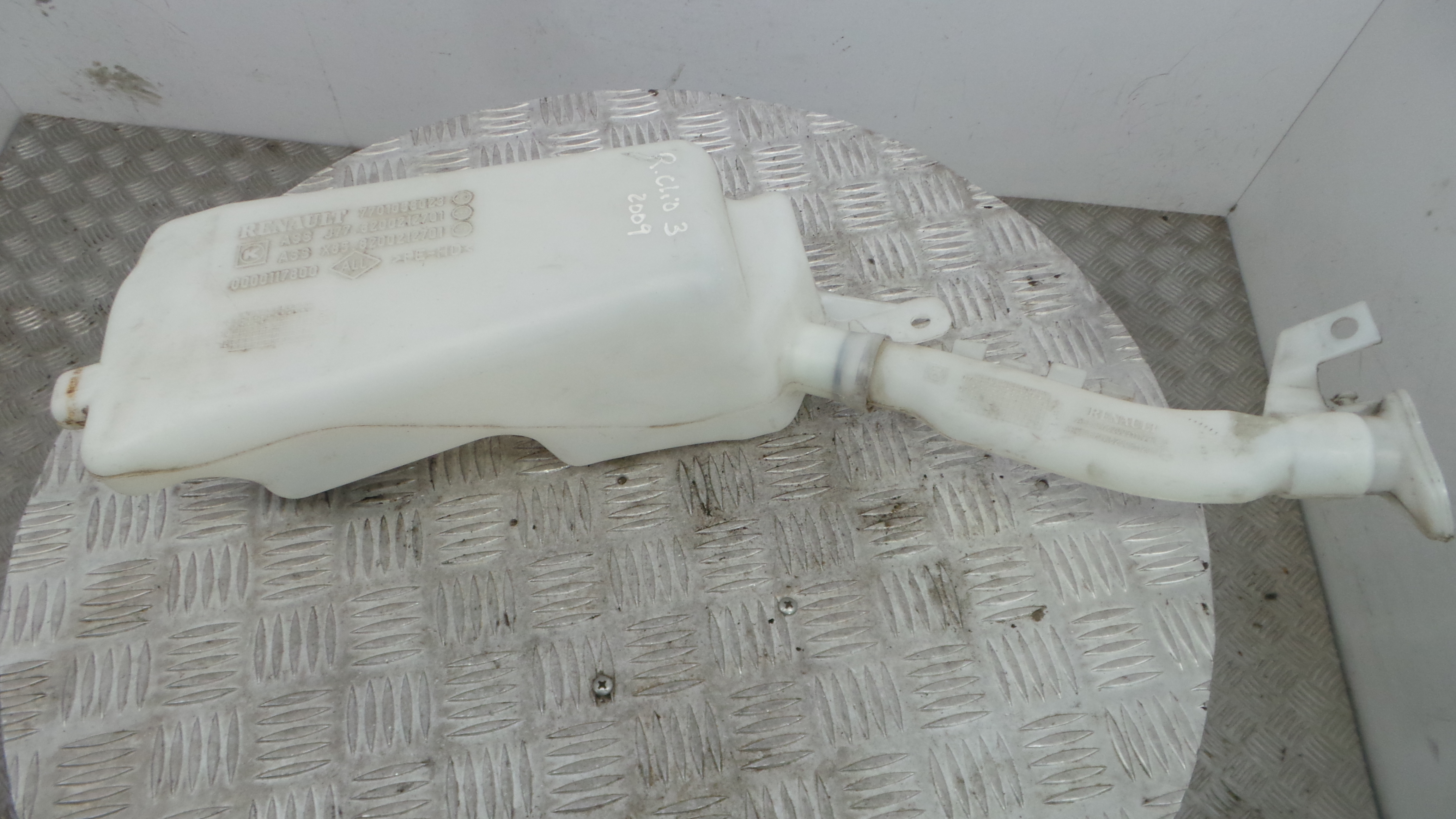 Deposito Reservatório Limpa Vidros Para Brisas 7701058023 - RENAULT CLIO III (BR0/1, CR0/1)-38312290