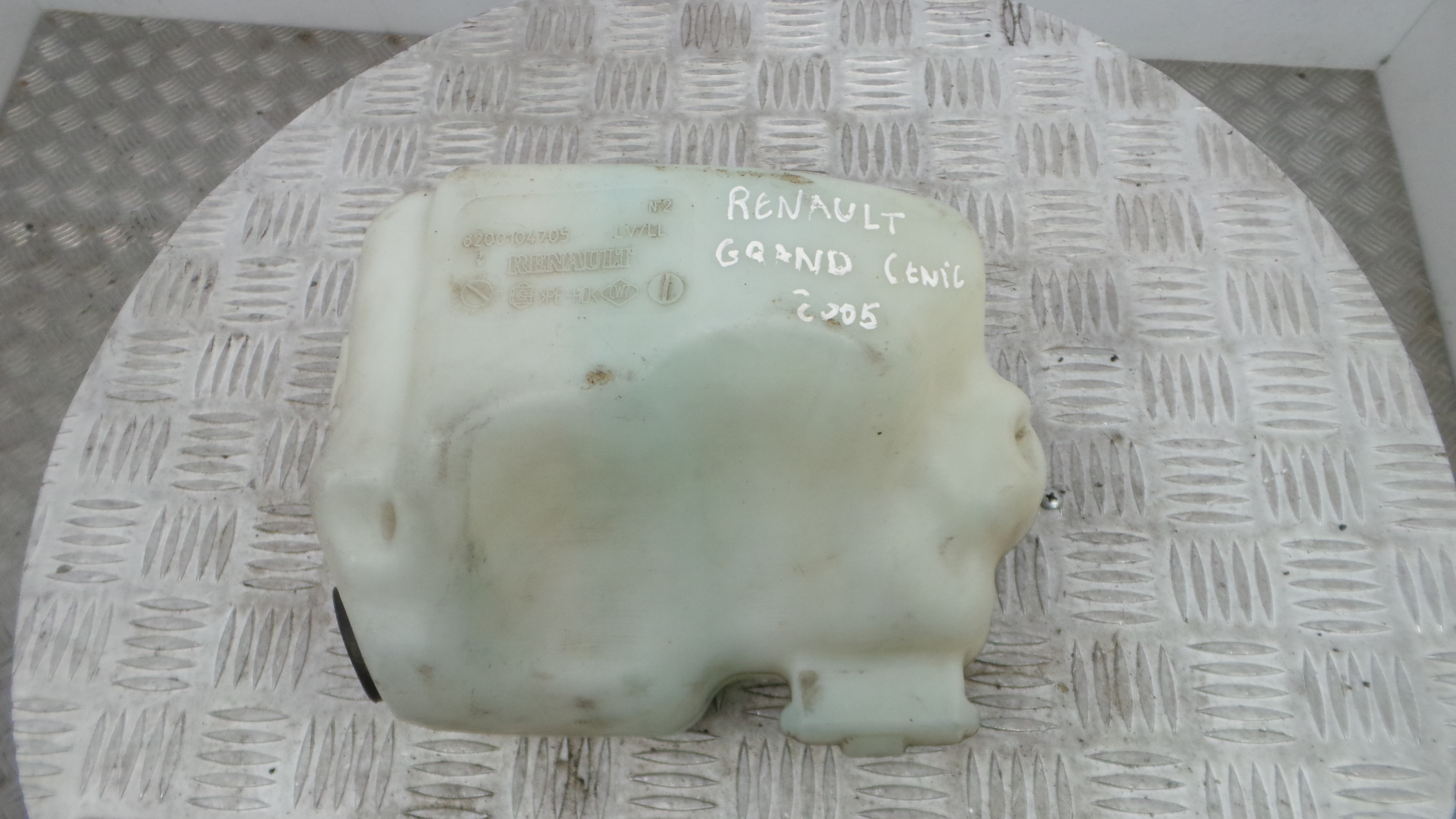 Deposito Reservatório Limpa Vidros Para Brisas 8200104705 - RENAULT GRAND SCÉNIC II (JM0/1_)-38315407