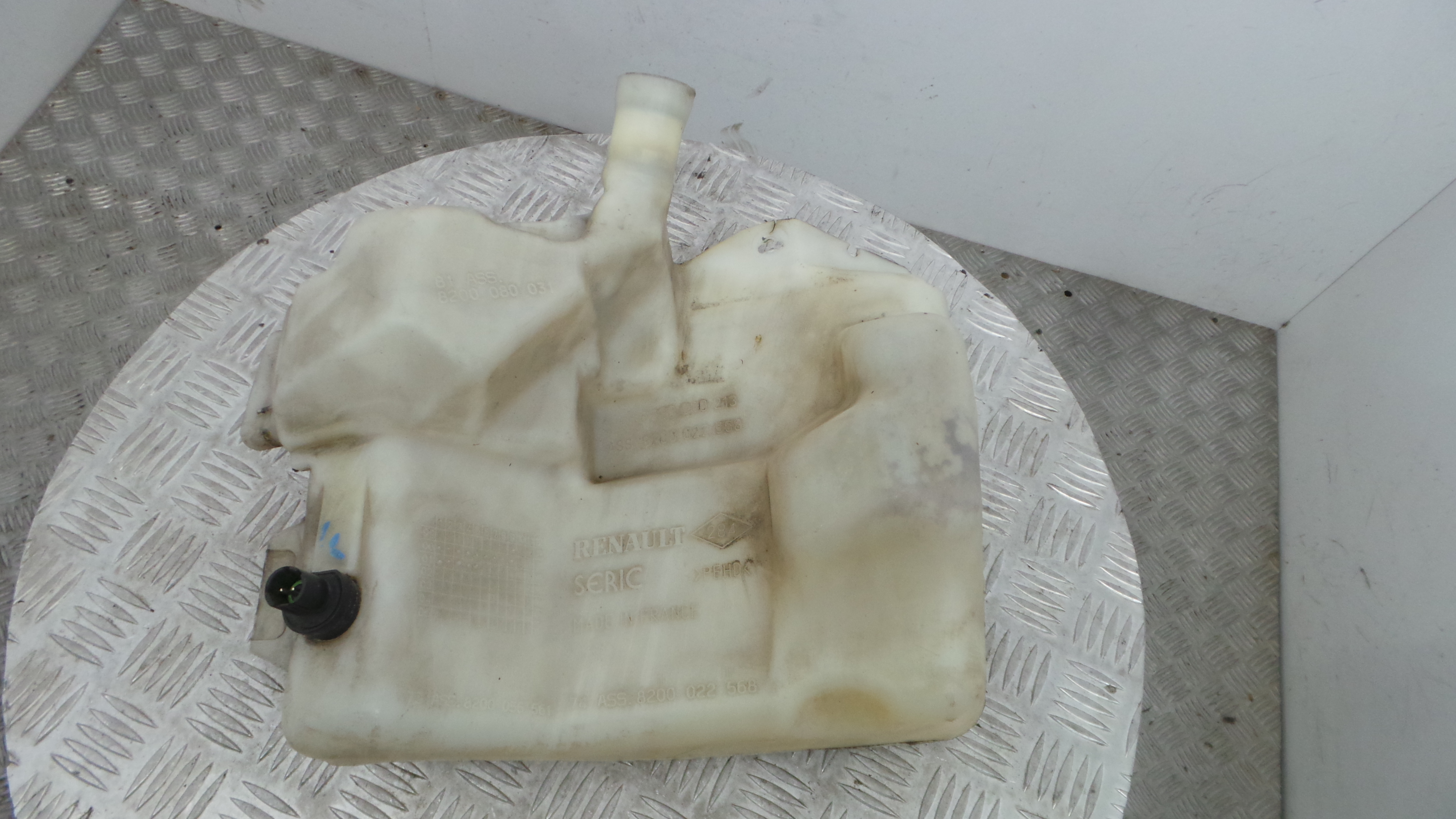 Deposito Reservatório Limpa Vidros Para Brisas 8200000213 - RENAULT LAGUNA II (BG0/1_)-38319580