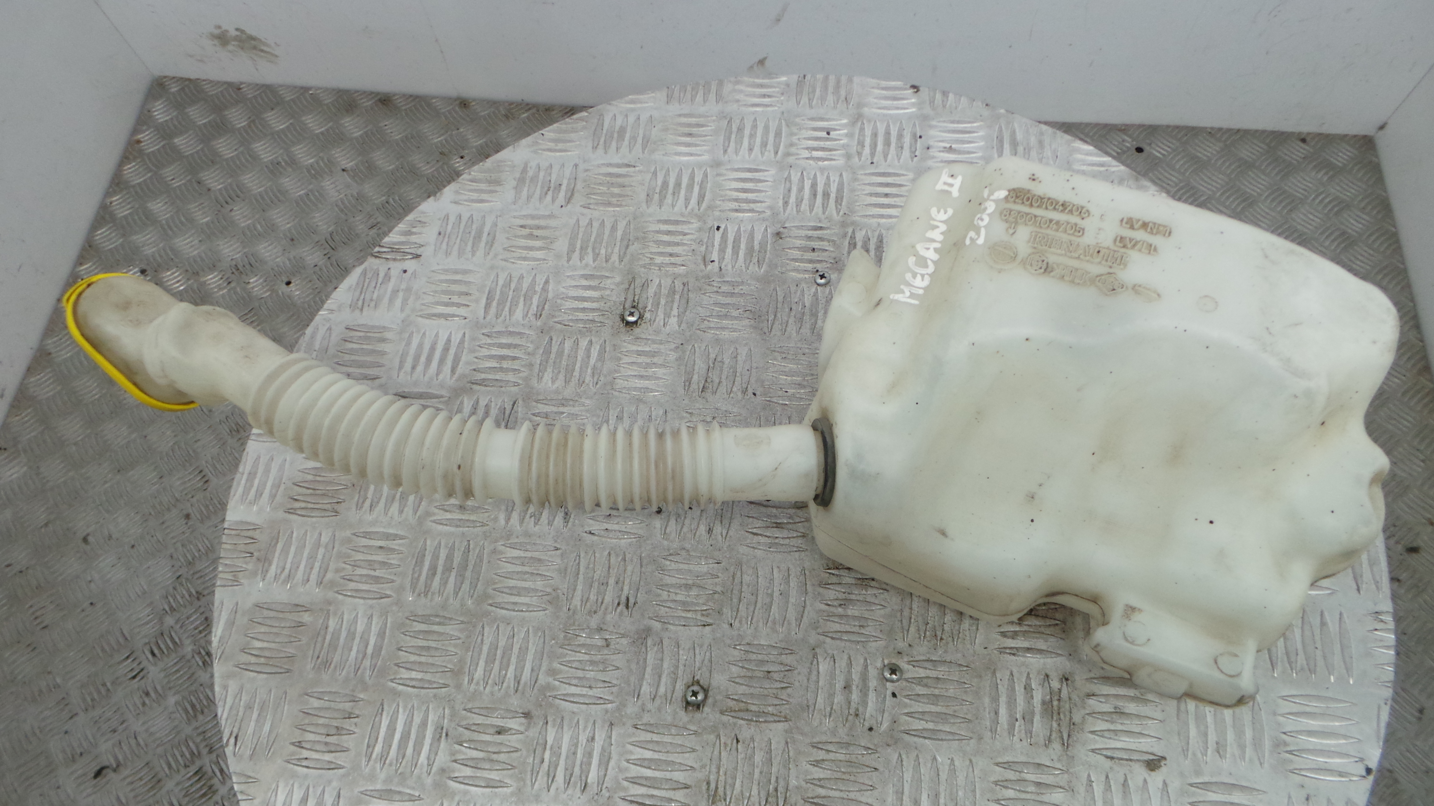 Deposito Reservatório Limpa Vidros Para Brisas 8200104706 - RENAULT MEGANE II (BM0/1_, CM0/1_)-38319588 Deposito Reservatório Limpa Vidros Para Brisas 8200104706 - RENAULT MEGANE II (BM0/1_, CM0/1_)-38319588