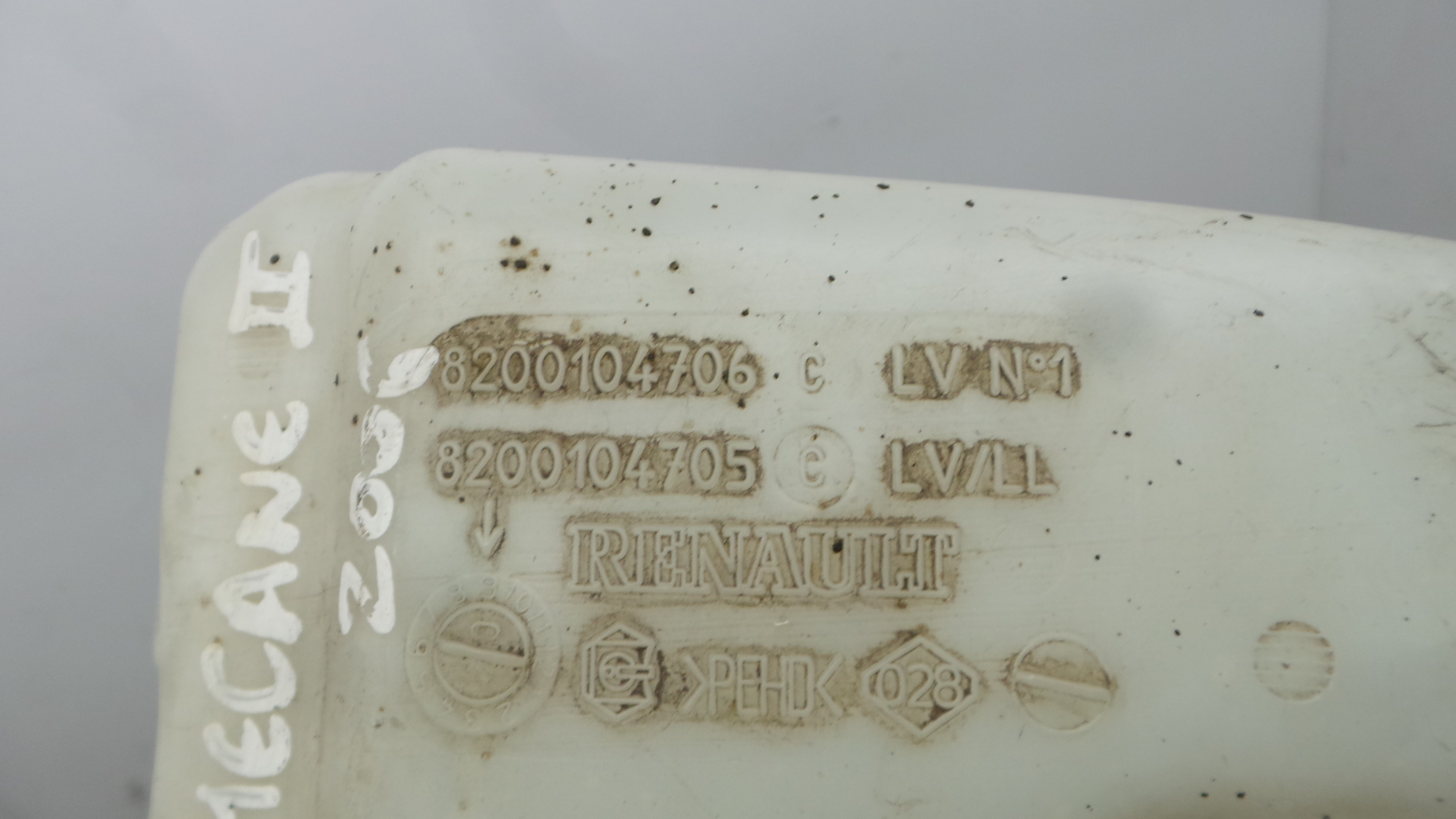 Deposito Reservatório Limpa Vidros Para Brisas 8200104706 - RENAULT MEGANE II (BM0/1_, CM0/1_)-38319588