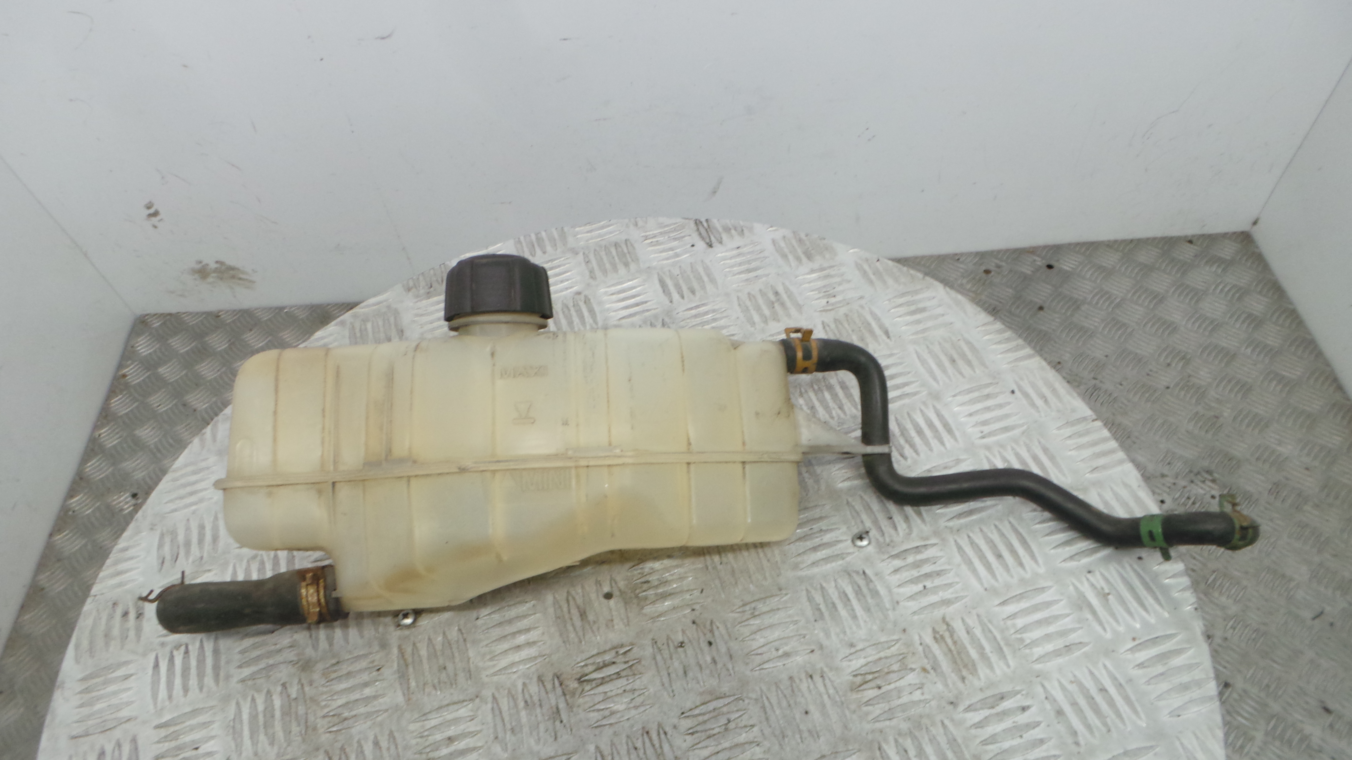 Depósito Água Radiador / Vazo de Expansao 7701477290 - RENAULT CLIO III (BR0/1, CR0/1)-38319623