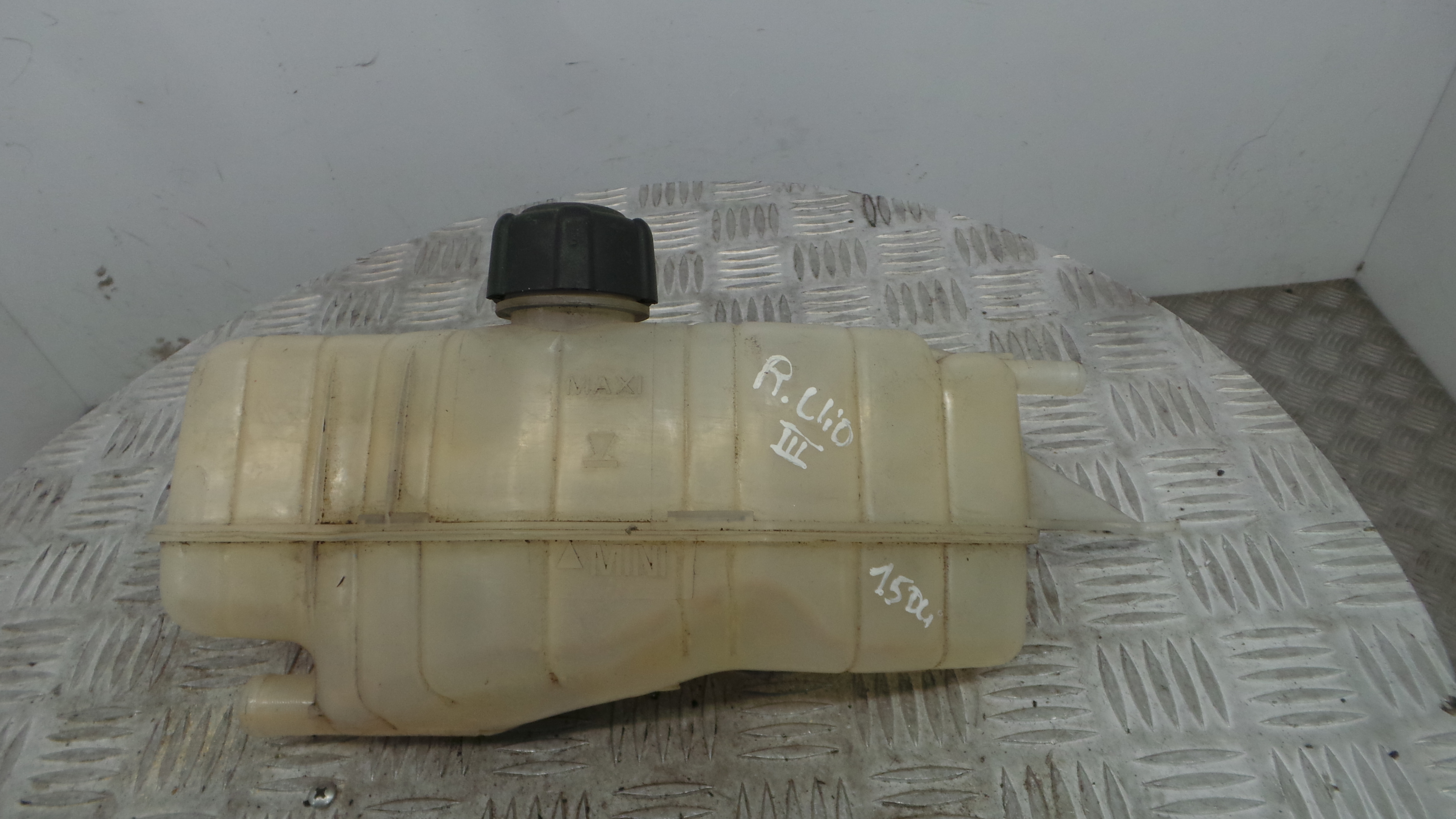 Depósito Água Radiador / Vazo de Expansao 7701477290 - RENAULT CLIO III (BR0/1, CR0/1)-38319635 Depósito Água Radiador / Vazo de Expansao 7701477290 - RENAULT CLIO III (BR0/1, CR0/1)-38319635