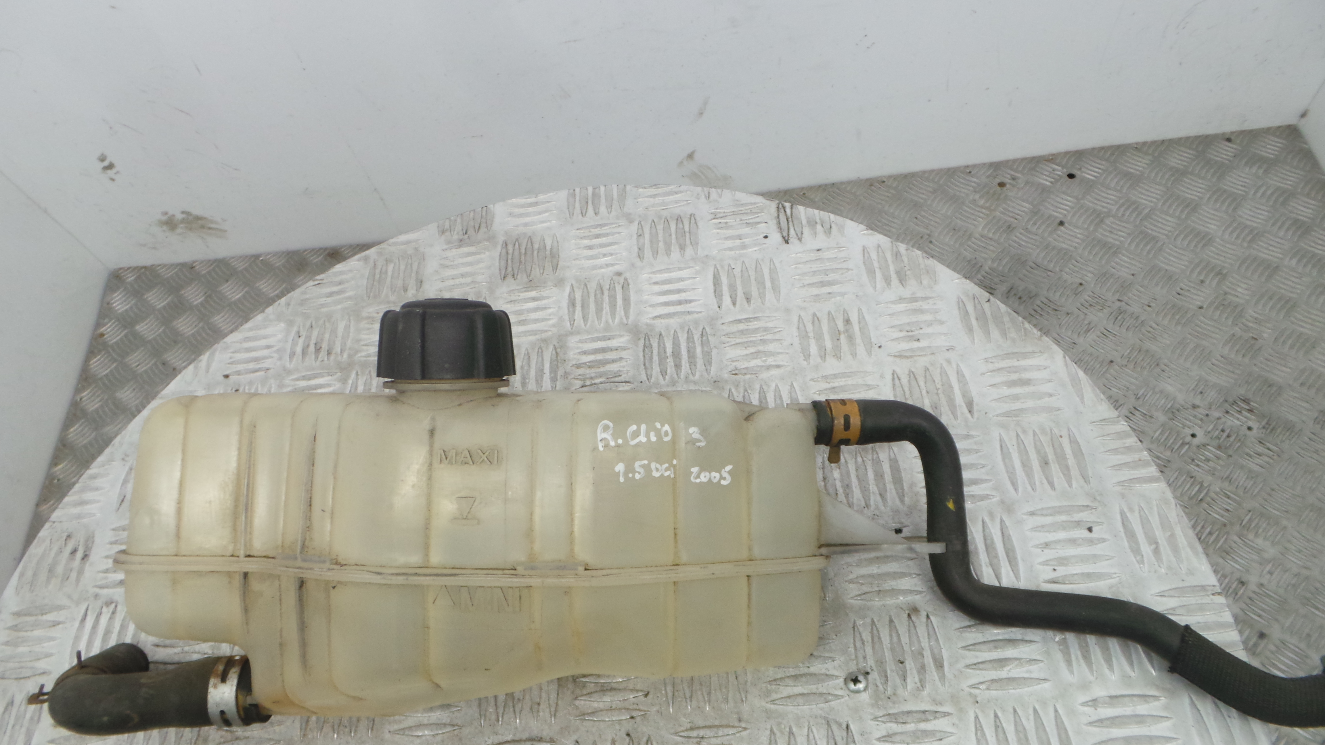 Depósito Água Radiador / Vazo de Expansao 7701477290 - RENAULT CLIO III (BR0/1, CR0/1)-38319639 Depósito Água Radiador / Vazo de Expansao 7701477290 - RENAULT CLIO III (BR0/1, CR0/1)-38319639