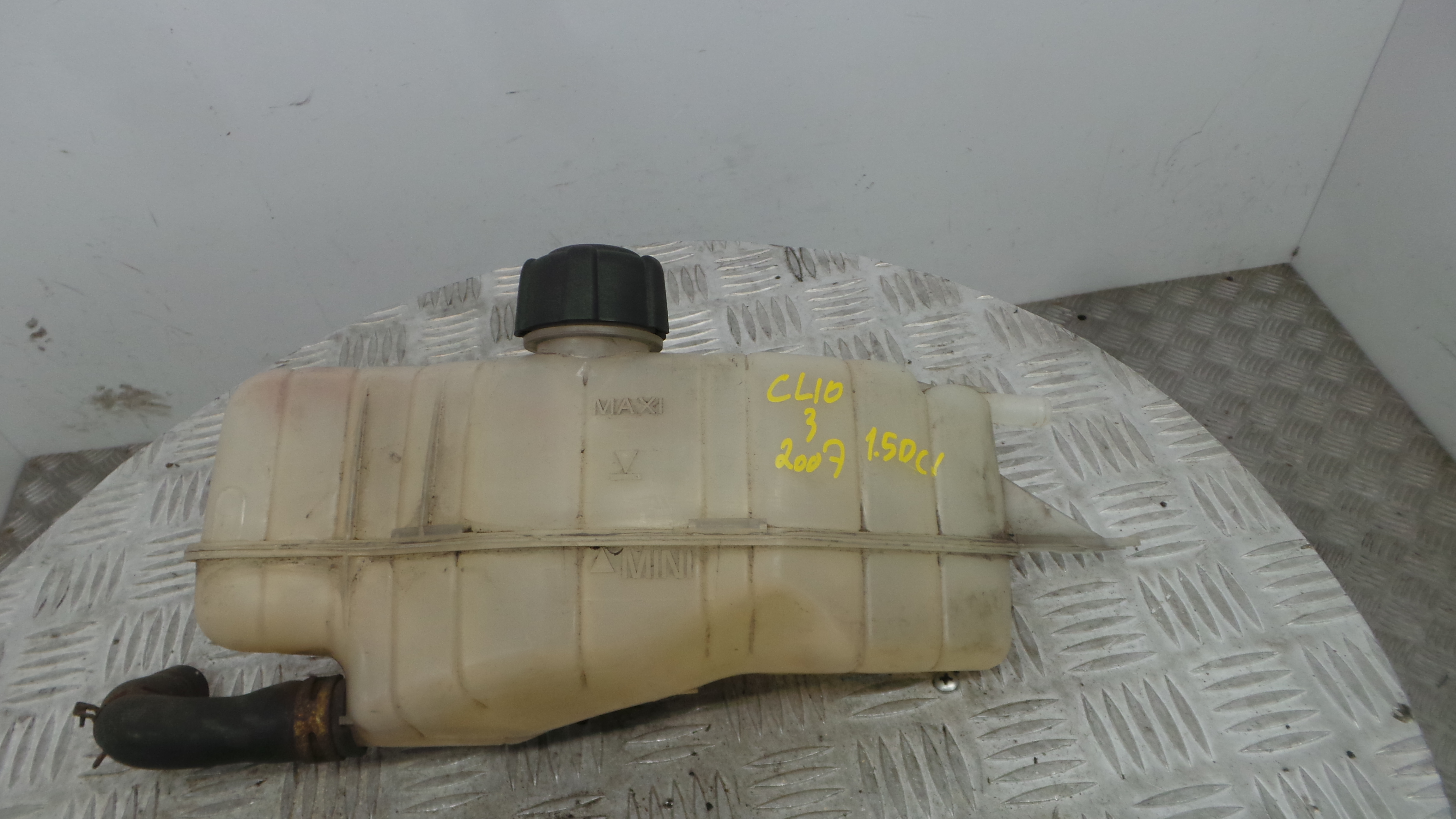 Depósito Água Radiador / Vazo de Expansao 7701477290 - RENAULT CLIO III (BR0/1, CR0/1)-38319643 Depósito Água Radiador / Vazo de Expansao 7701477290 - RENAULT CLIO III (BR0/1, CR0/1)-38319643