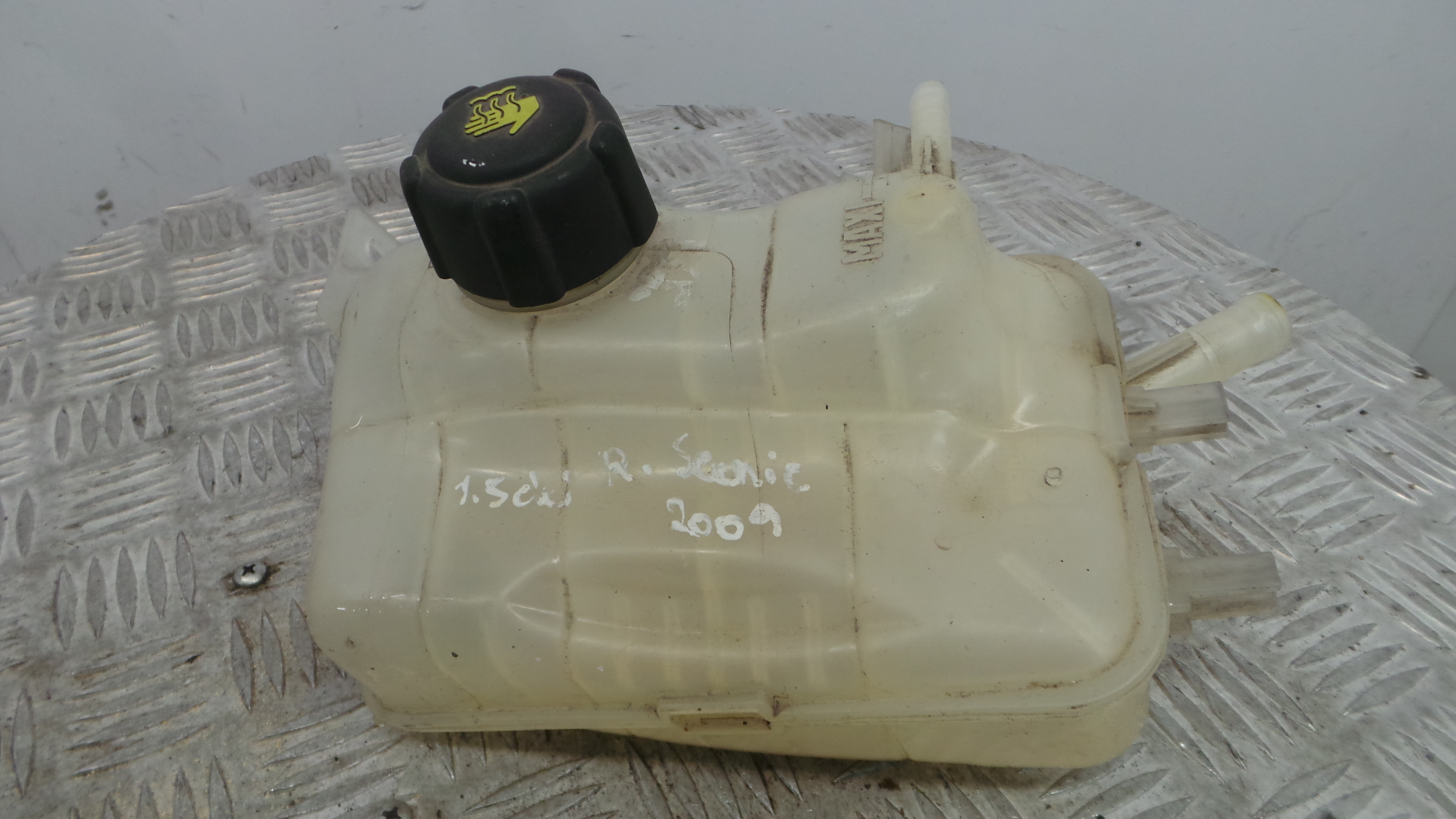 Depósito Água Radiador / Vazo de Expansao 217100005R - RENAULT SCÉNIC III (JZ0/1_)-38319668 Depósito Água Radiador / Vazo de Expansao 217100005R - RENAULT SCÉNIC III (JZ0/1_)-38319668