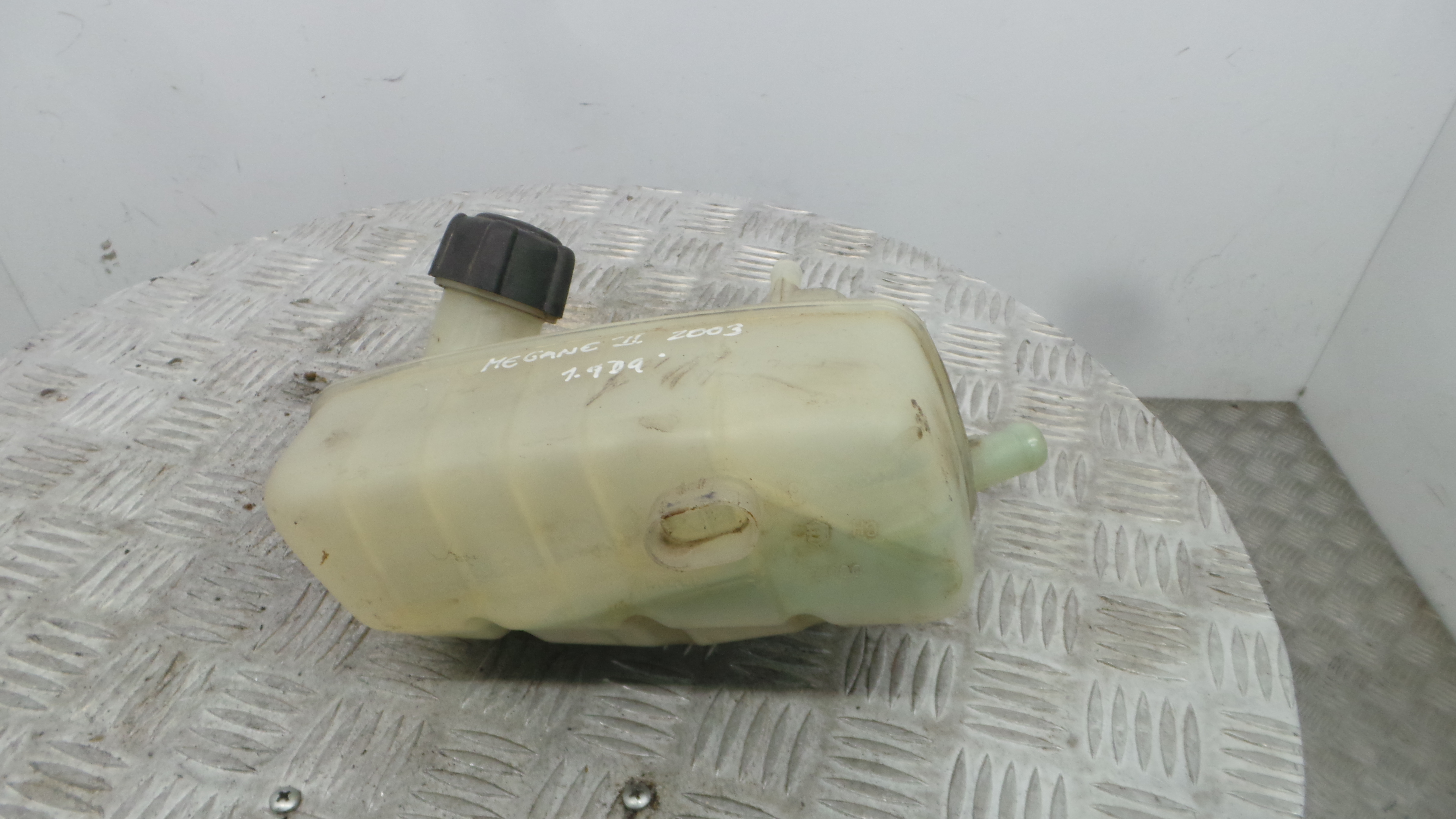 Depósito Água Radiador / Vazo de Expansao 8200273157 - RENAULT MEGANE II (BM0/1_, CM0/1_)-38319674