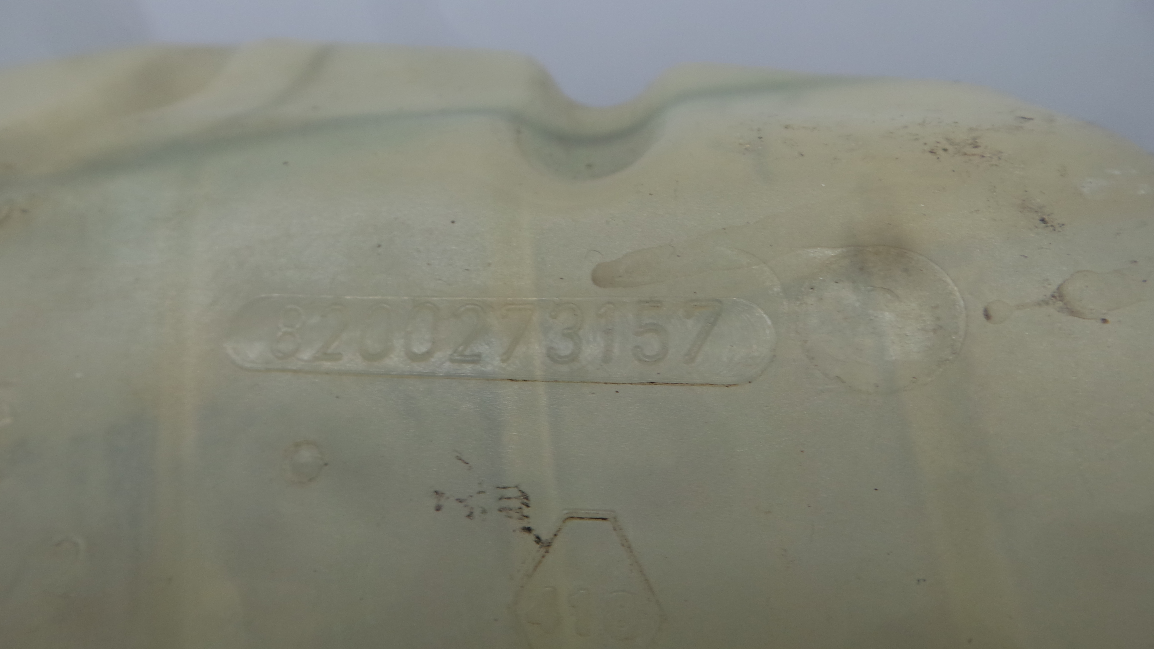 Depósito Água Radiador / Vazo de Expansao 8200273157 - RENAULT MEGANE II (BM0/1_, CM0/1_)-38319674