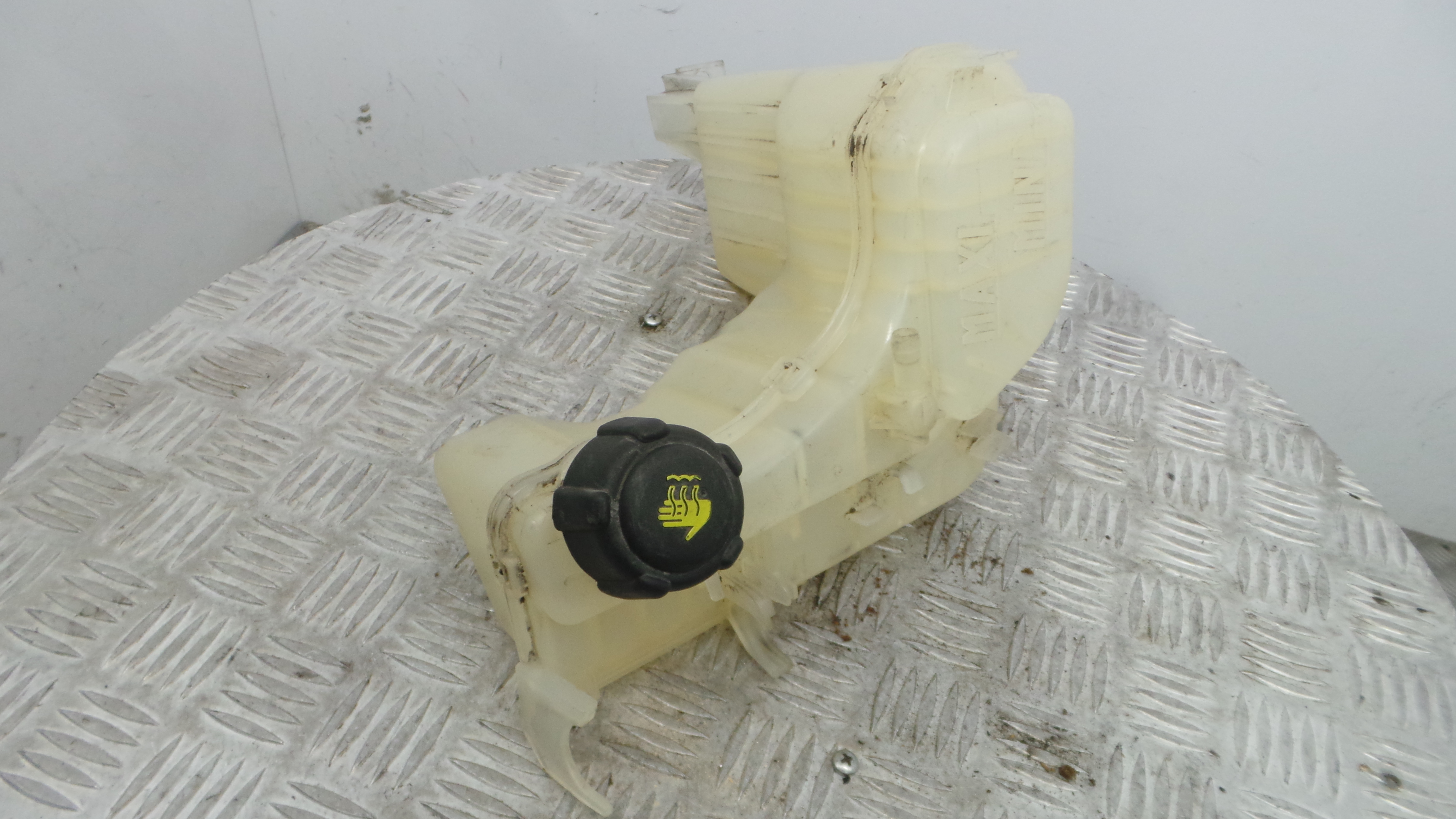 Depósito Água Radiador / Vazo de Expansao 217100014R - RENAULT LAGUNA III (BT0/1)-38319686