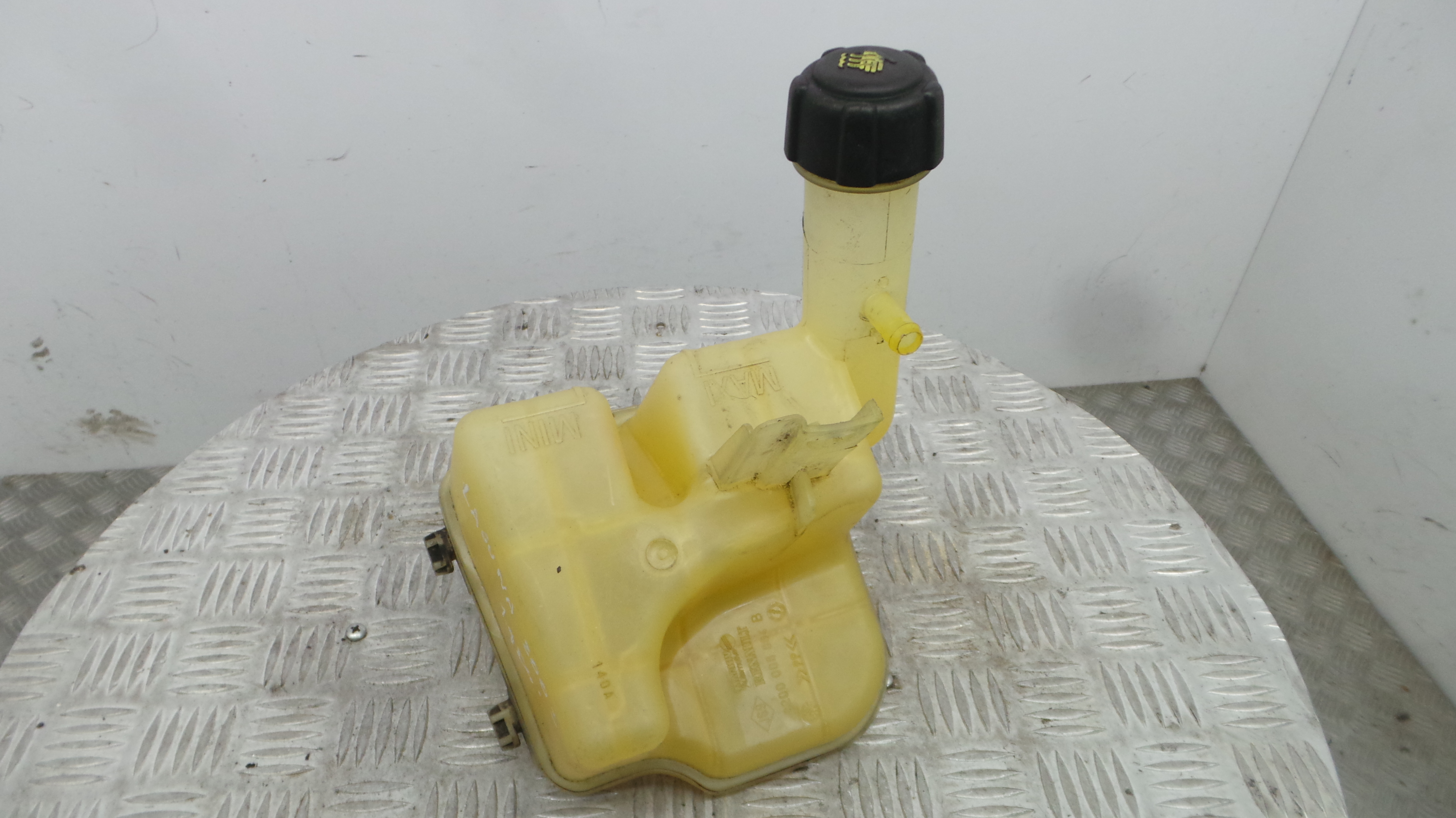 Depósito Água Radiador / Vazo de Expansao 8200008864 - RENAULT LAGUNA II (BG0/1_)-38319764