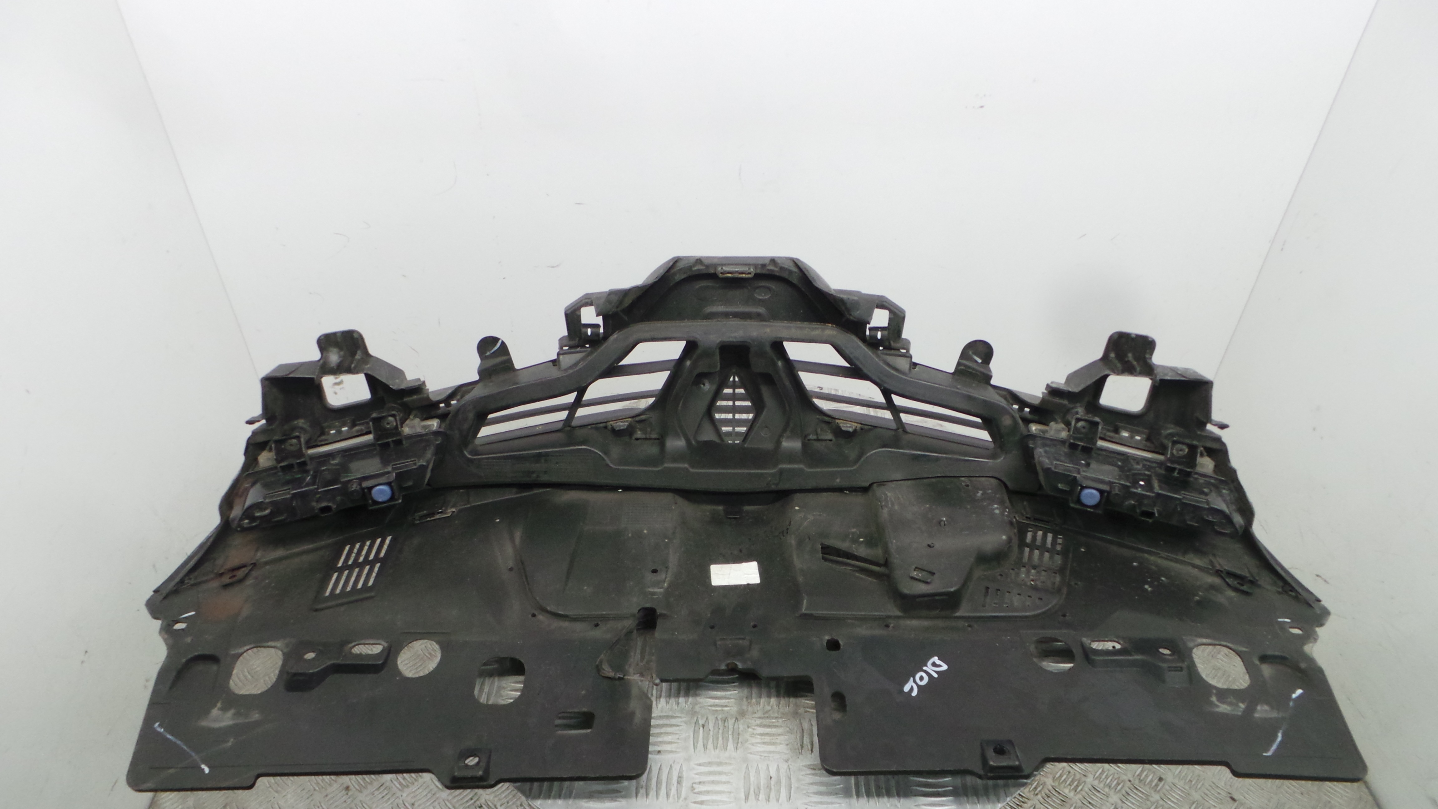 Grelha da Frente 622561433R - RENAULT CLIO IV (BH_)-38322261