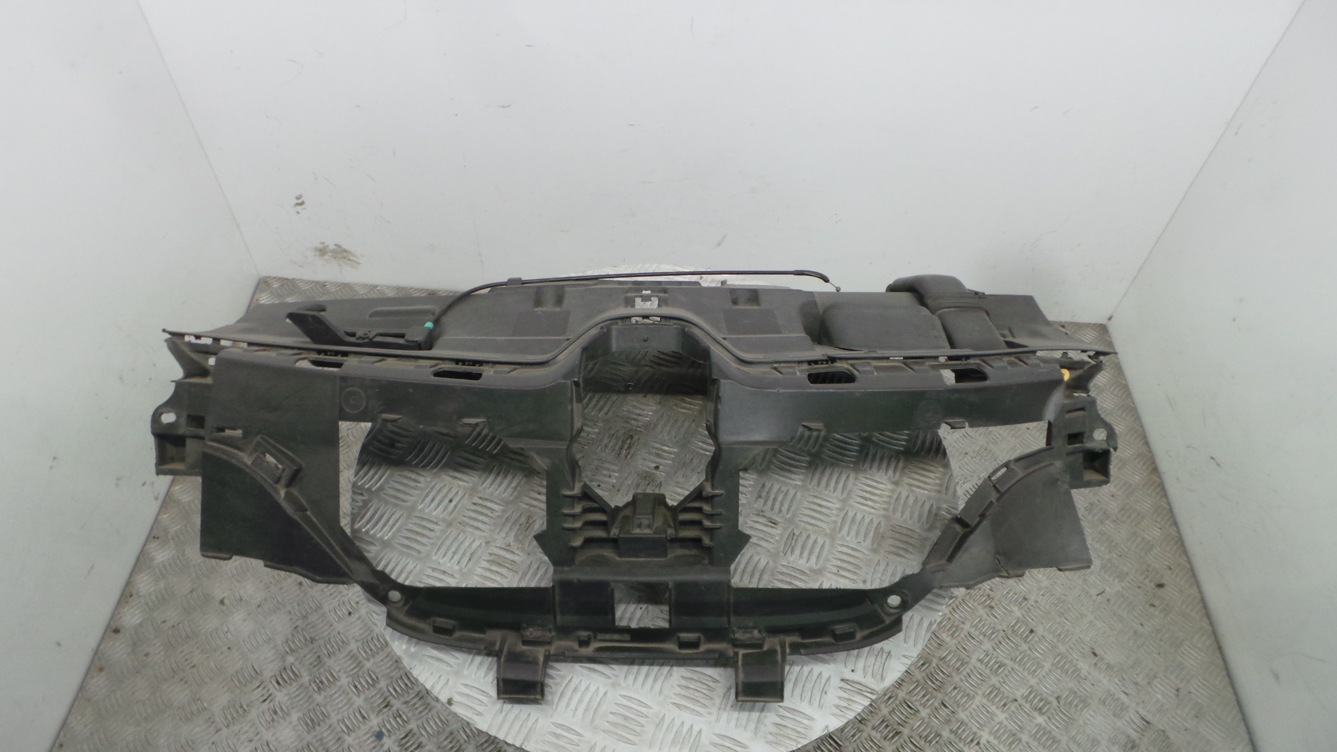 Suporte do Para Choques 620367378R - RENAULT MEGANE IV Hatchback (B9A/M/N_)-38322277