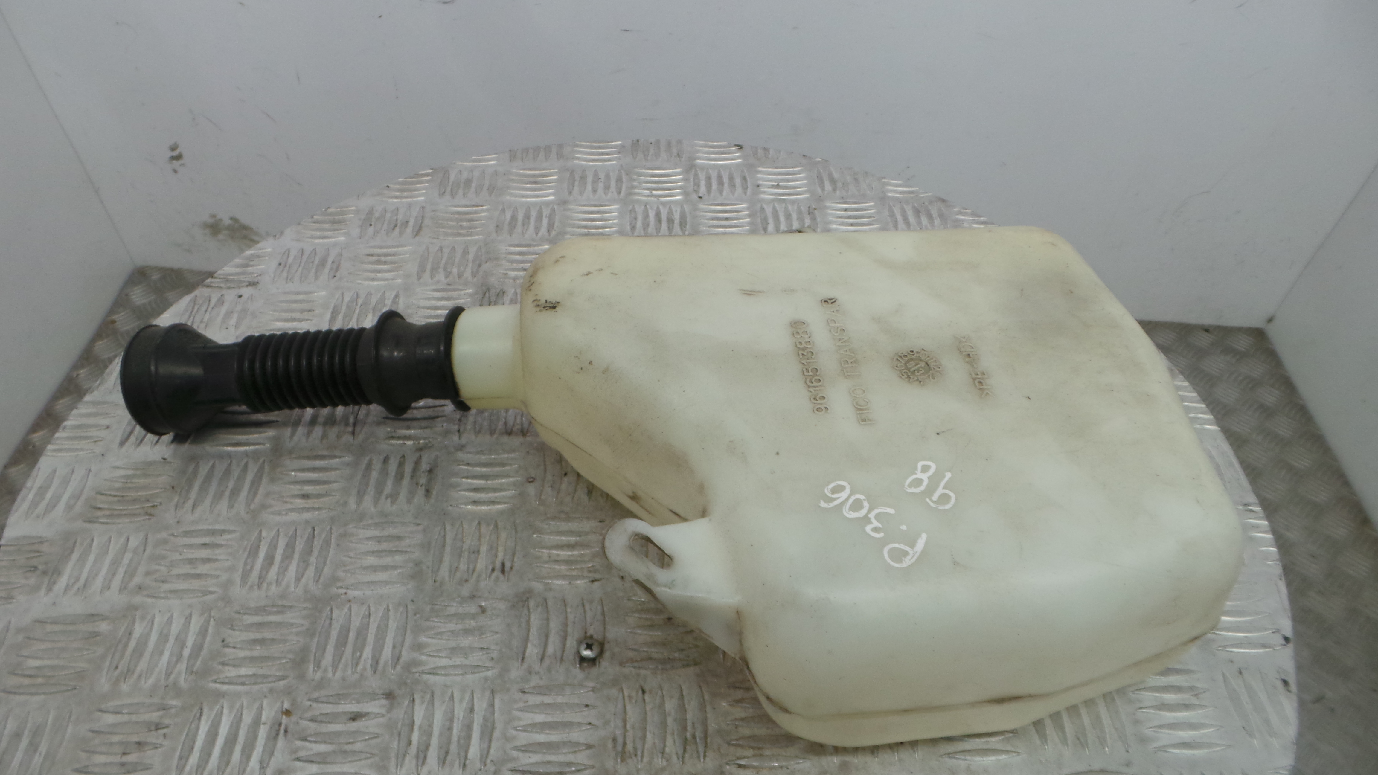 Deposito Reservatório Limpa Vidros Para Brisas 9616513880 - PEUGEOT 306 (7B, N3, N5)-38335049