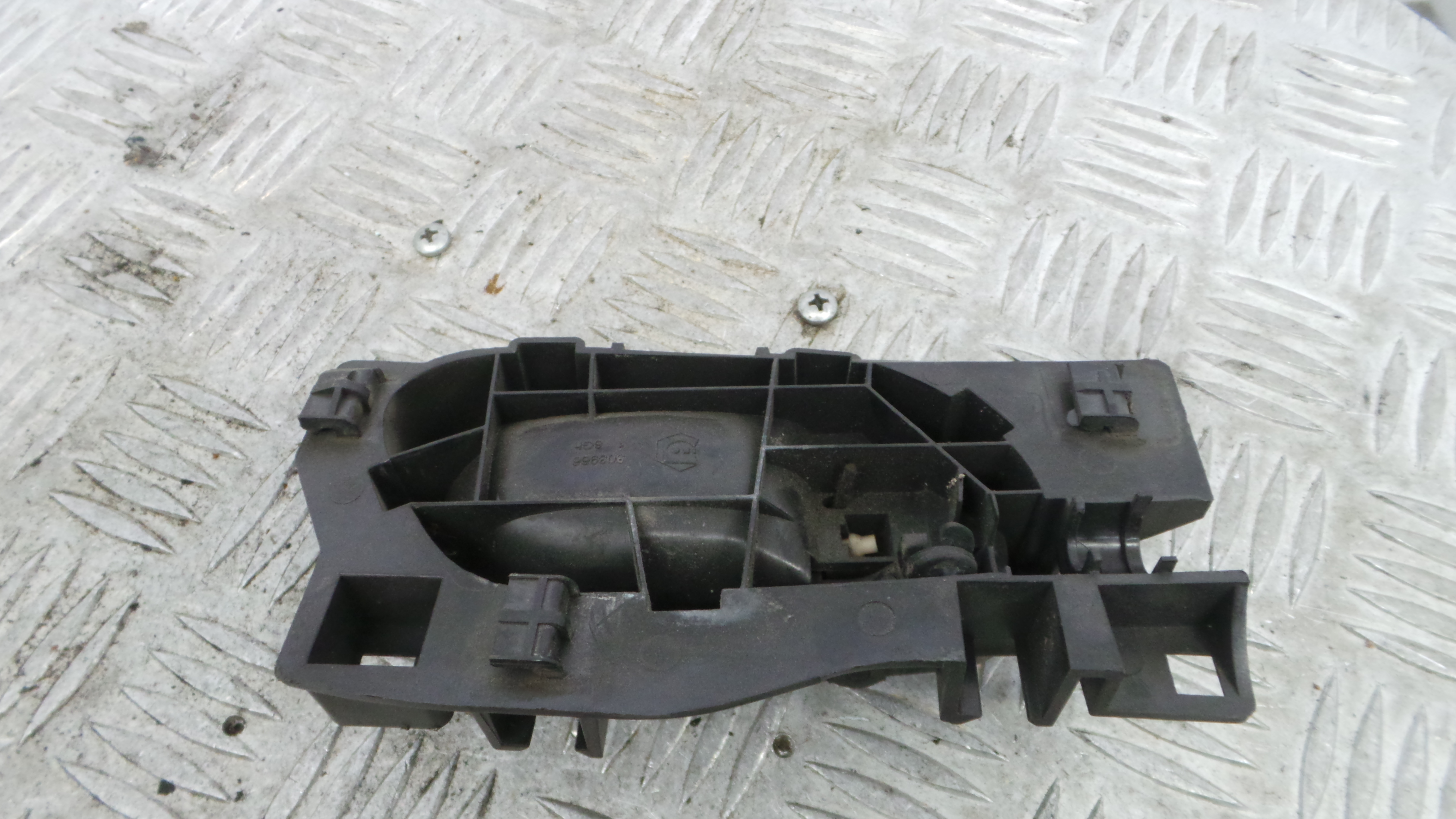 Puxador Interior Frente Esquerdo 96555515XT - PEUGEOT PARTNER Caixa/monovolume-38343488