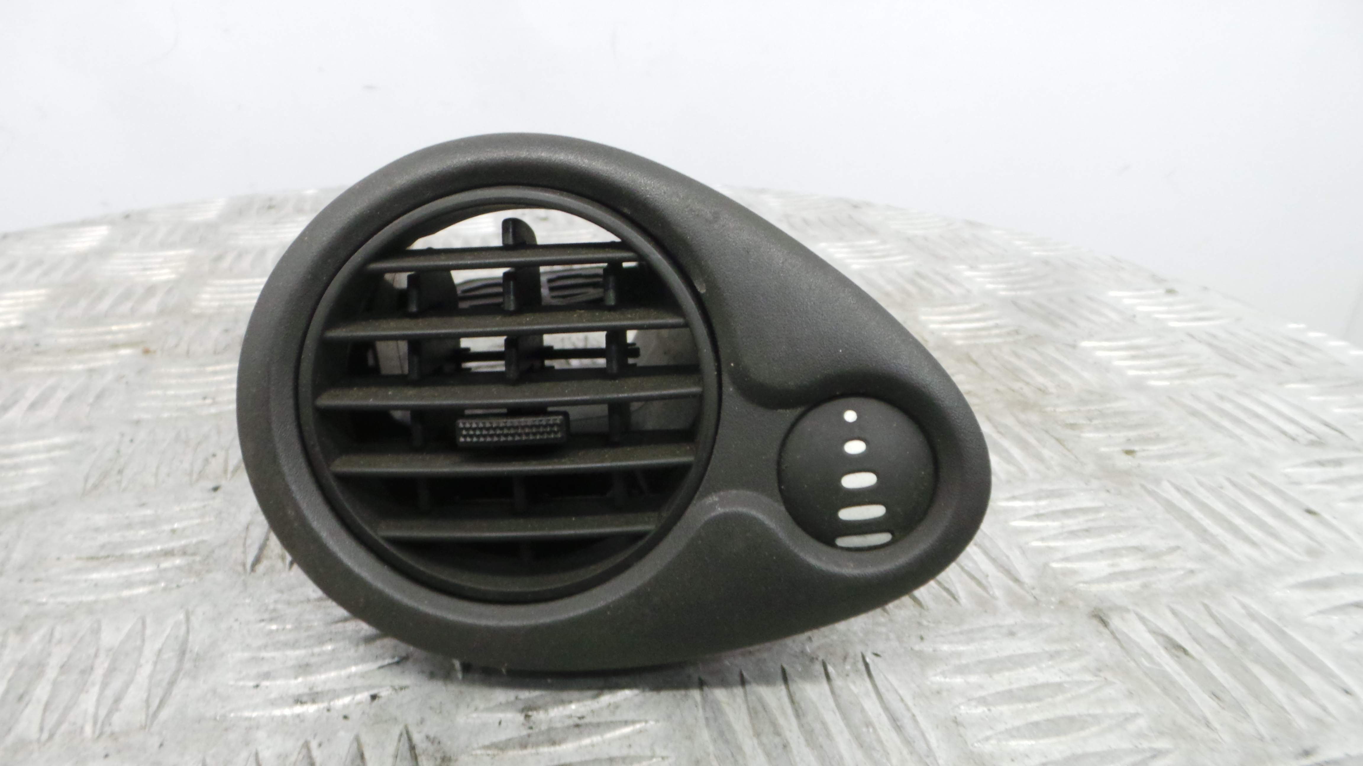 Grelha da Sofagem  B6246030 - RENAULT CLIO III (BR0/1, CR0/1)-38343594