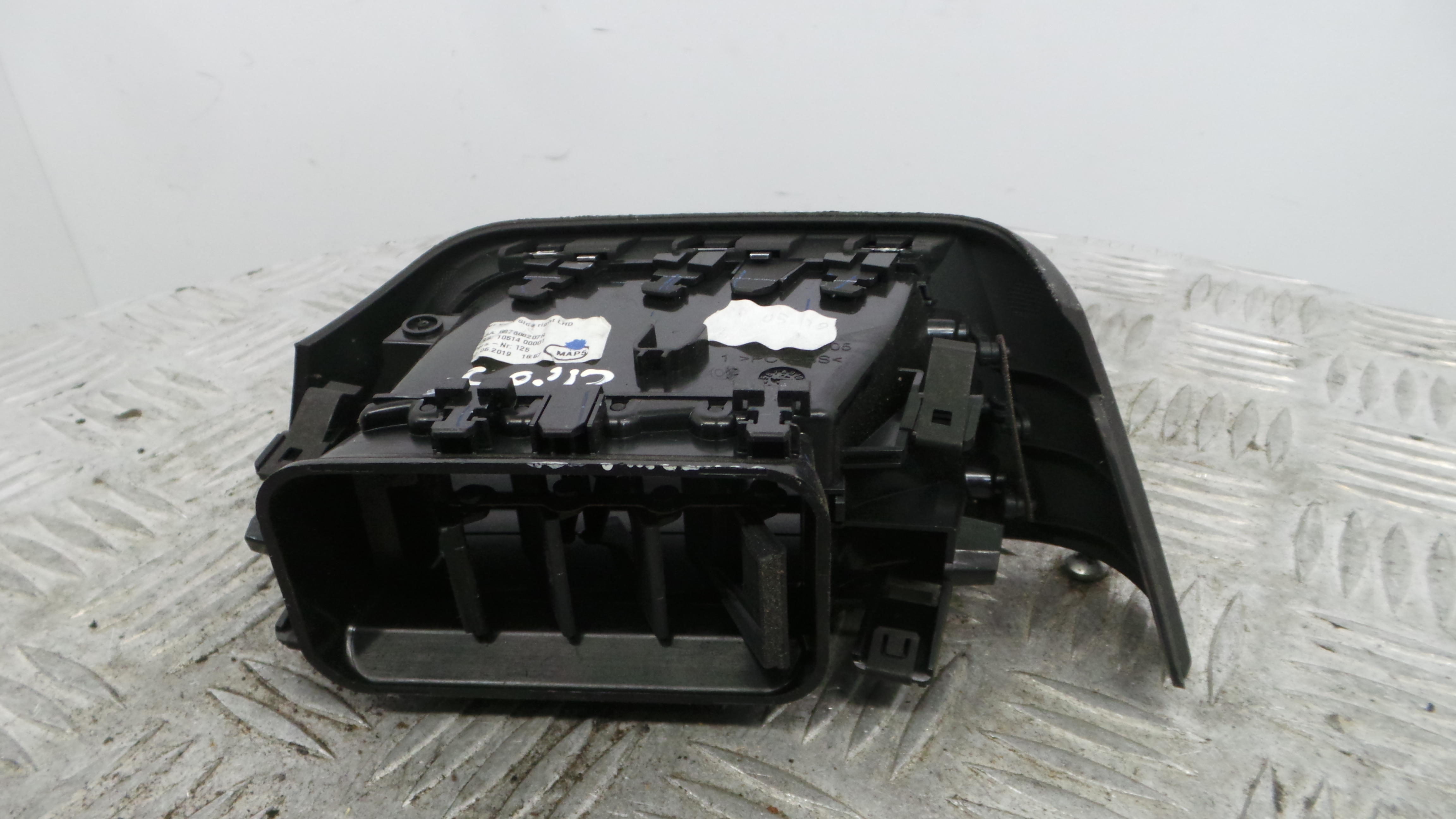 Grelha da Sofagem 687608207R - RENAULT CLIO V (B7_)-38343621