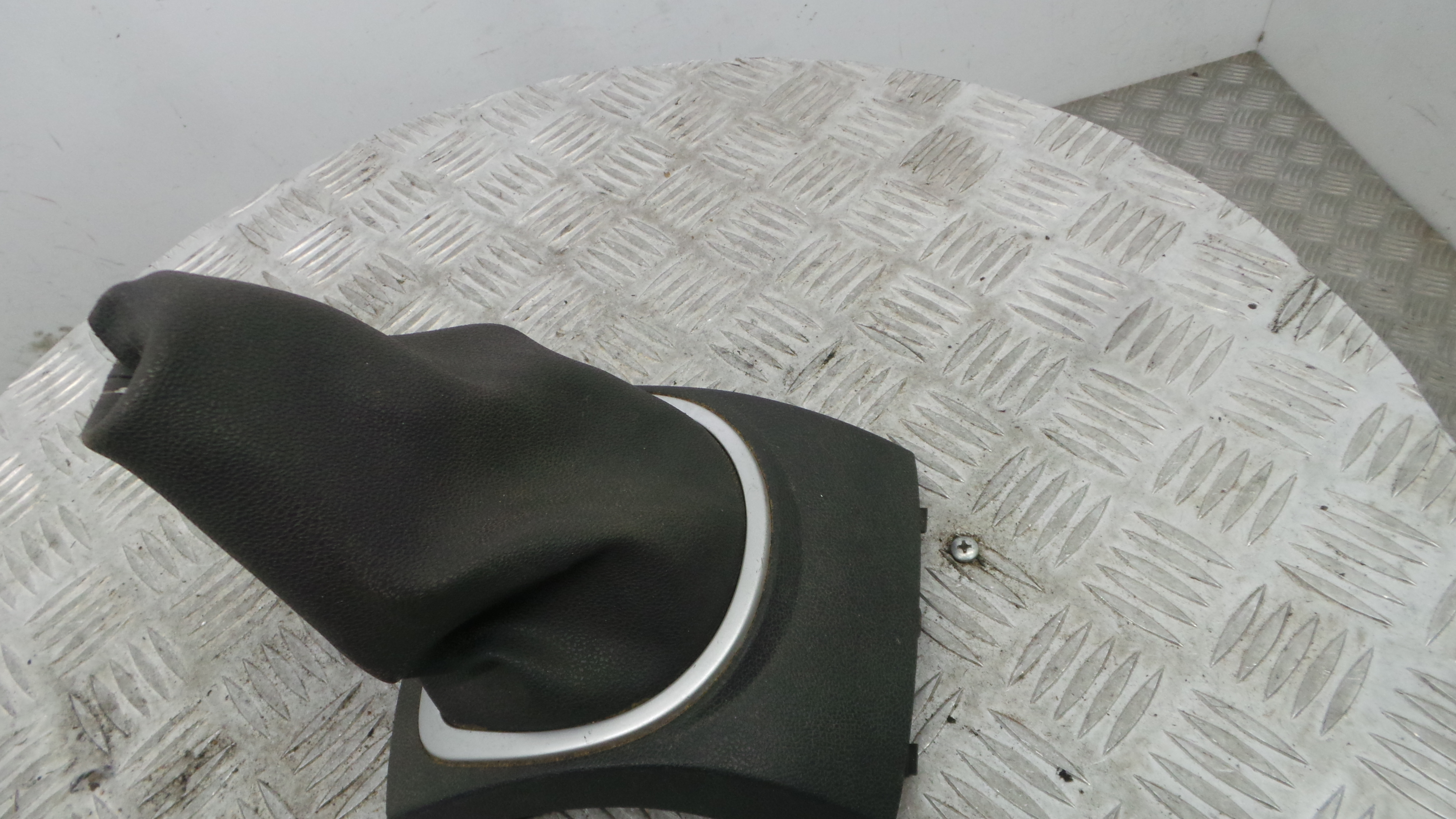 Moca / Fole de Velocidades 8200393246 - RENAULT CLIO III (BR0/1, CR0/1)-38343657