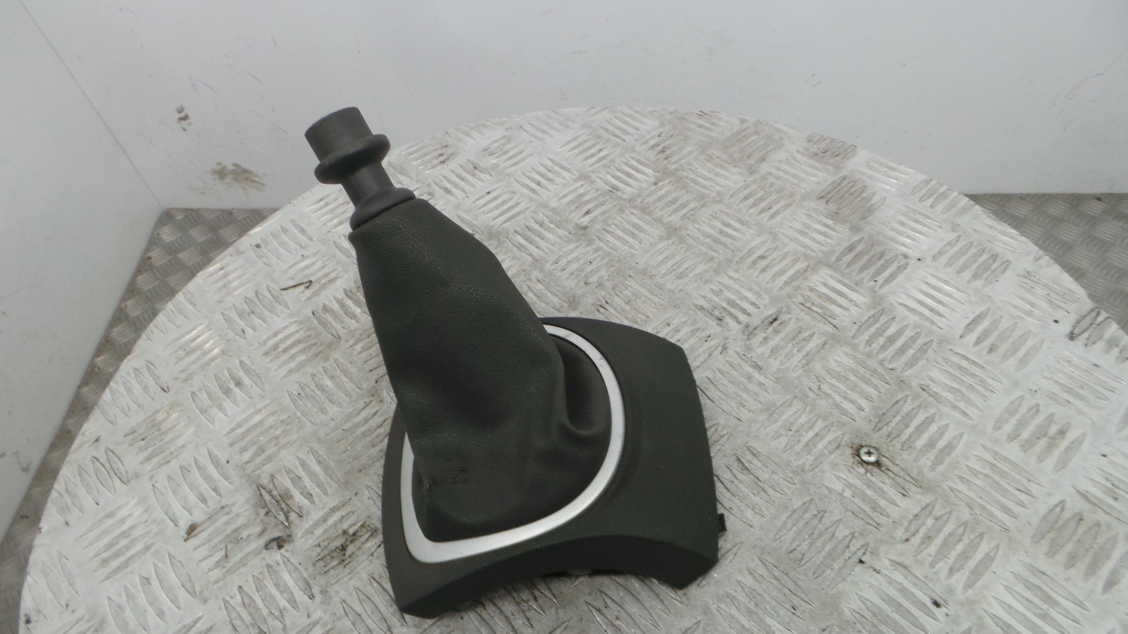 Moca / Fole de Velocidades 8200393246 - RENAULT CLIO III (BR0/1, CR0/1)-38343665