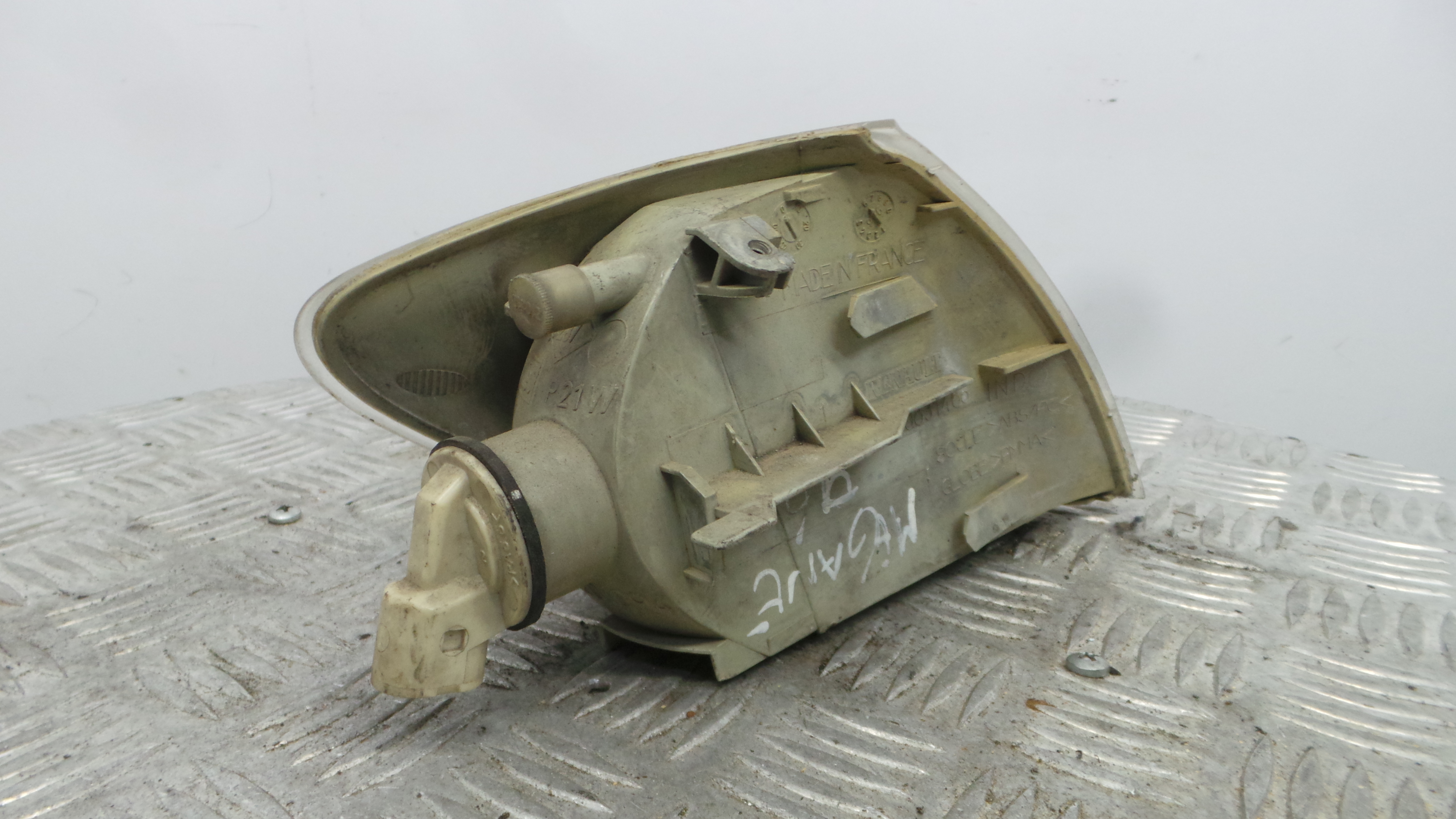 Farolim de Pisca Frente Esq 7700831466 - RENAULT MEGANE I (BA0/1_)-38343835