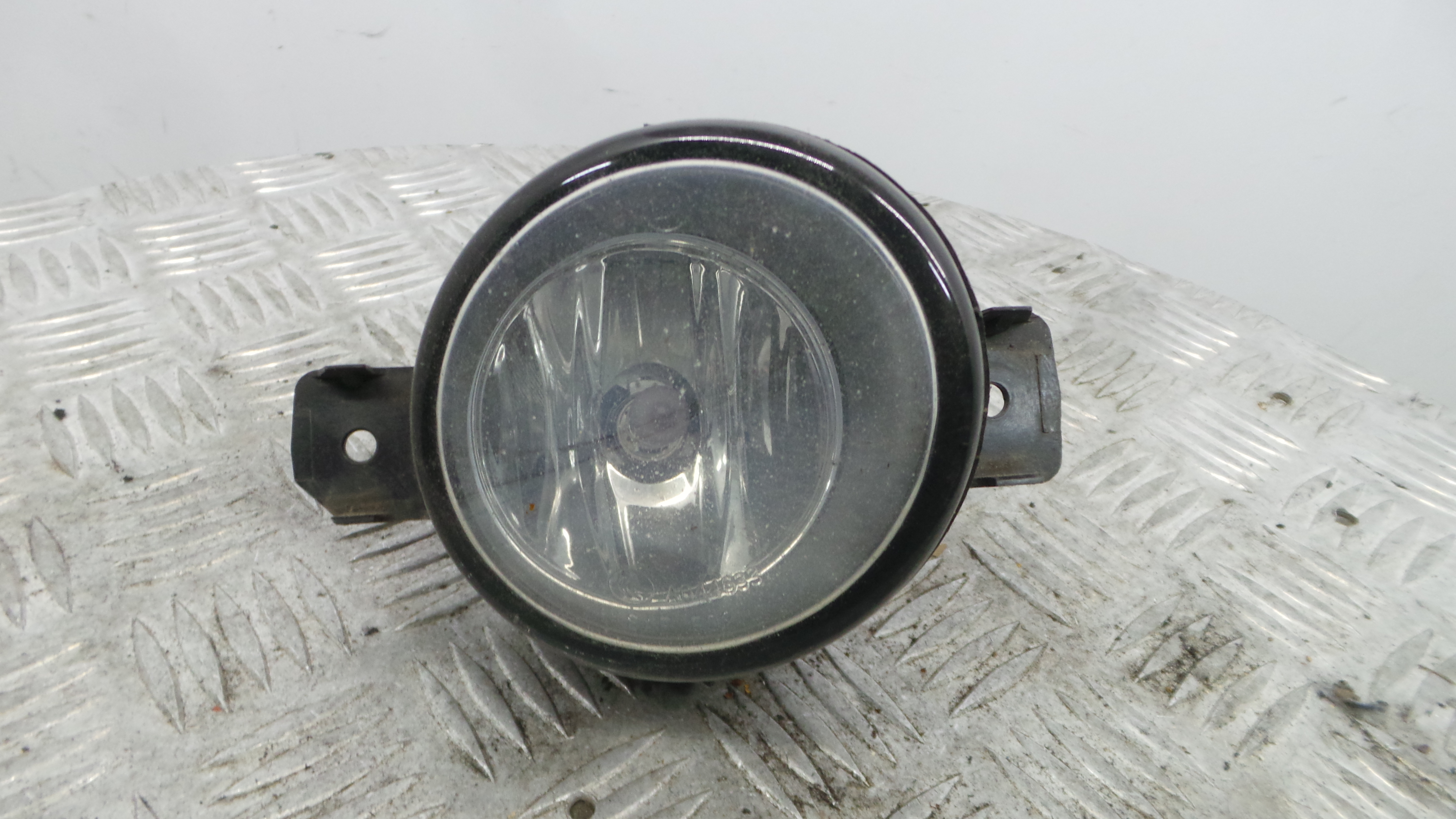 Farol Nevoeiro Direito 8200002470 - RENAULT CLIO III (BR0/1, CR0/1)-38343895