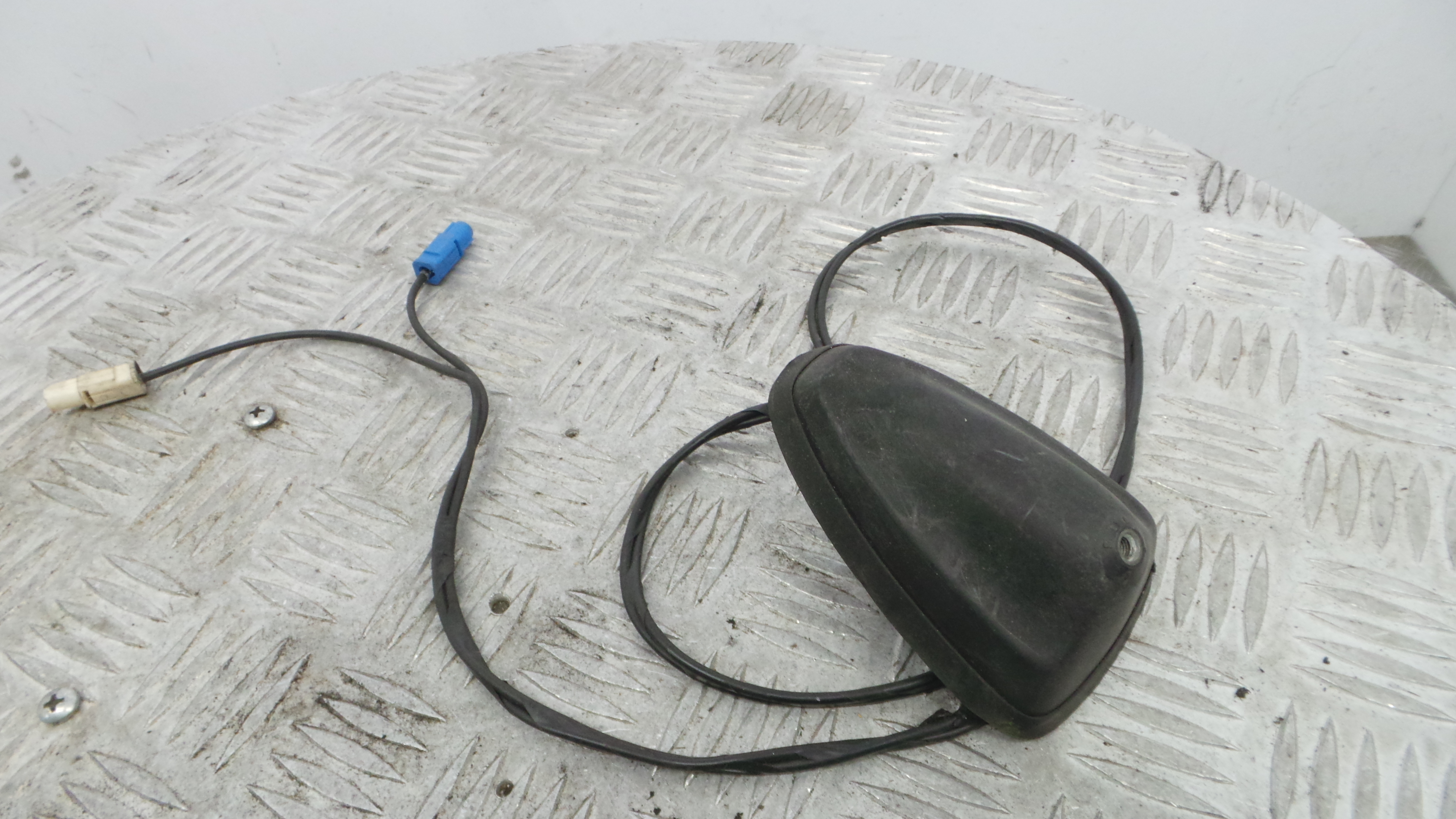 Antena 282160004R - RENAULT MEGANE III Hatchback (BZ0/1_, B3_)-38347389 Antena 282160004R - RENAULT MEGANE III Hatchback (BZ0/1_, B3_)-38347389