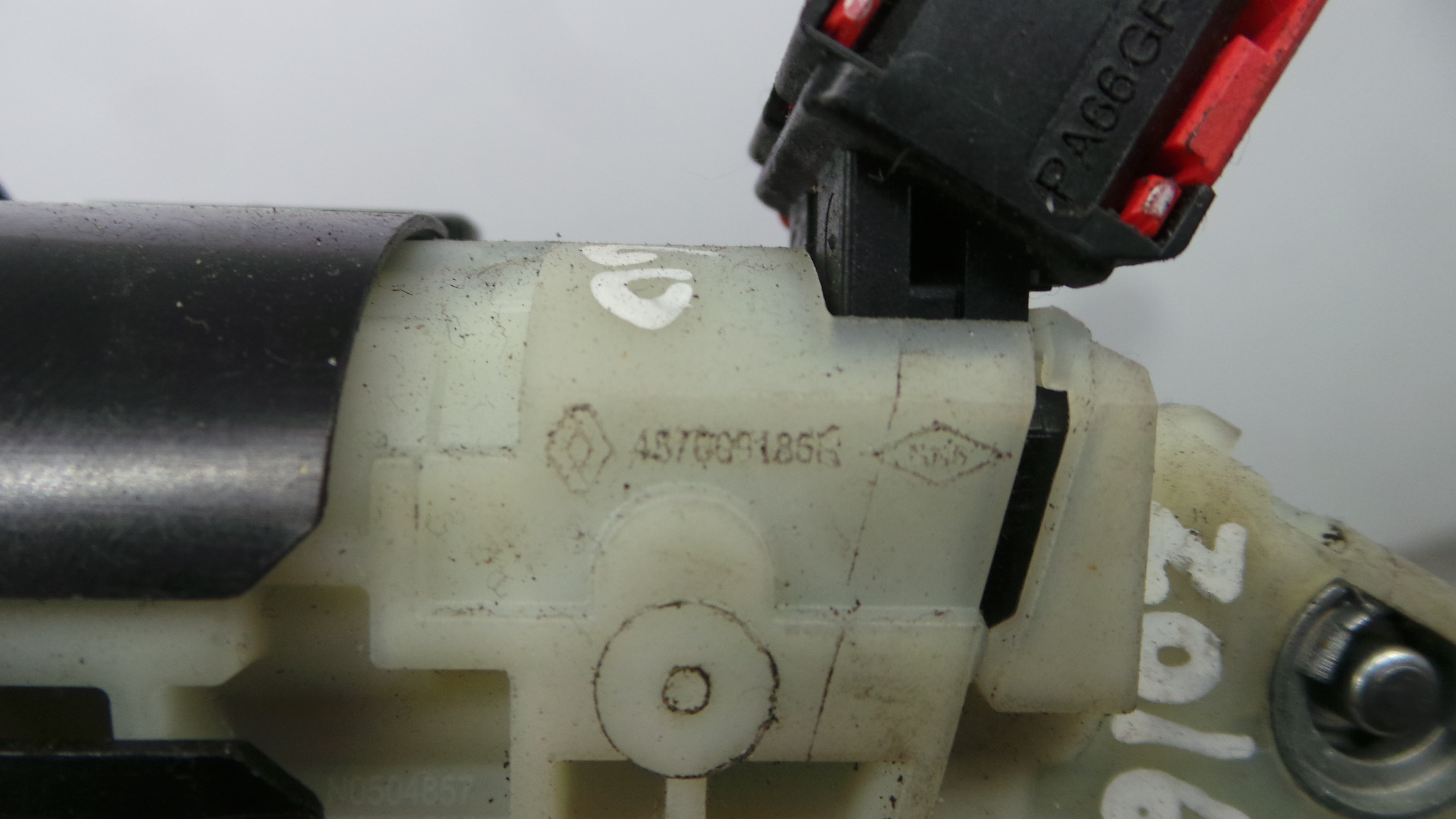 Canhão de ignição 487009186R - RENAULT TWINGO III (BCM_, BCA_)-38348979