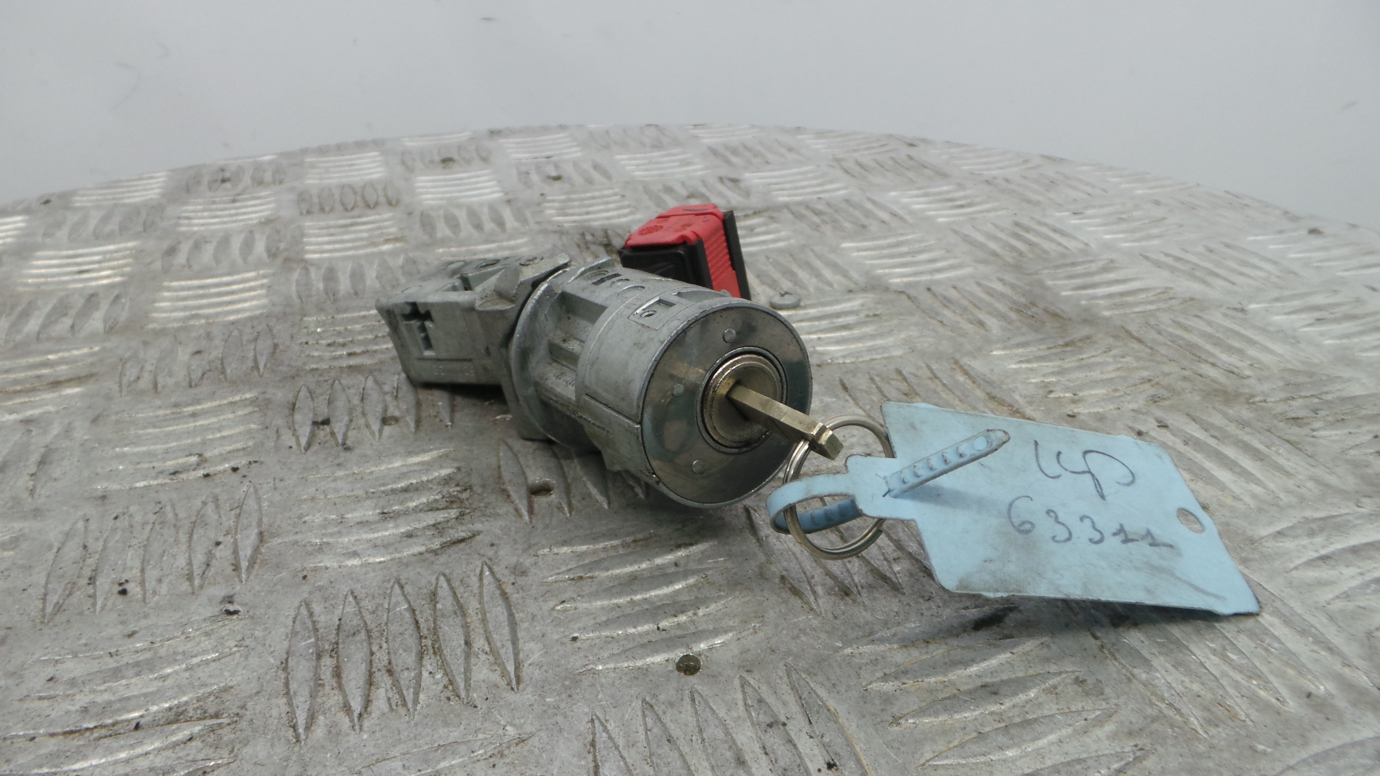 Canhão de ignição 8200214168 - RENAULT CLIO III (BR0/1, CR0/1)-38348983