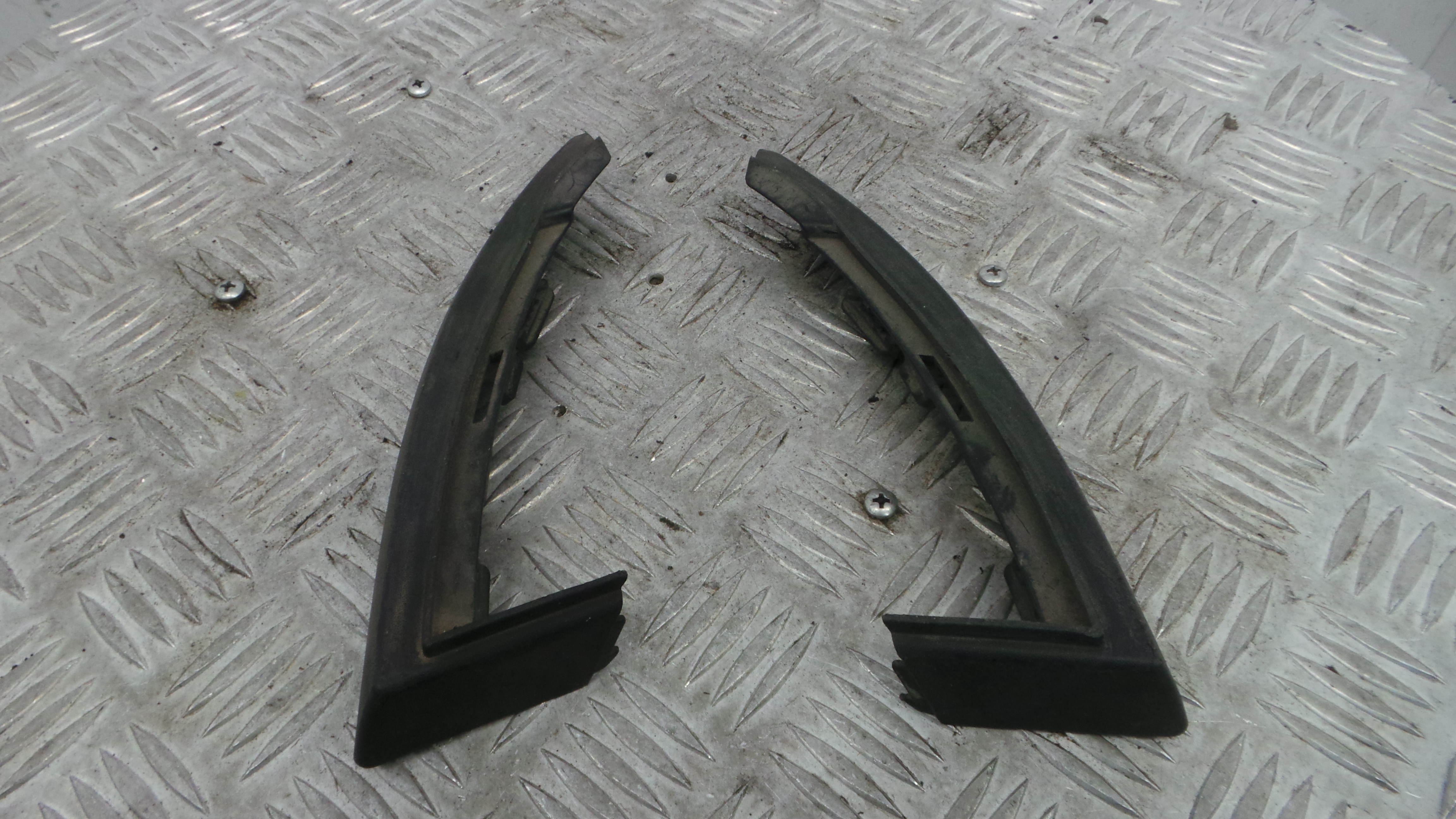 Suporte do Para Choques 850769806R - RENAULT CLIO IV (BH_)-38348993