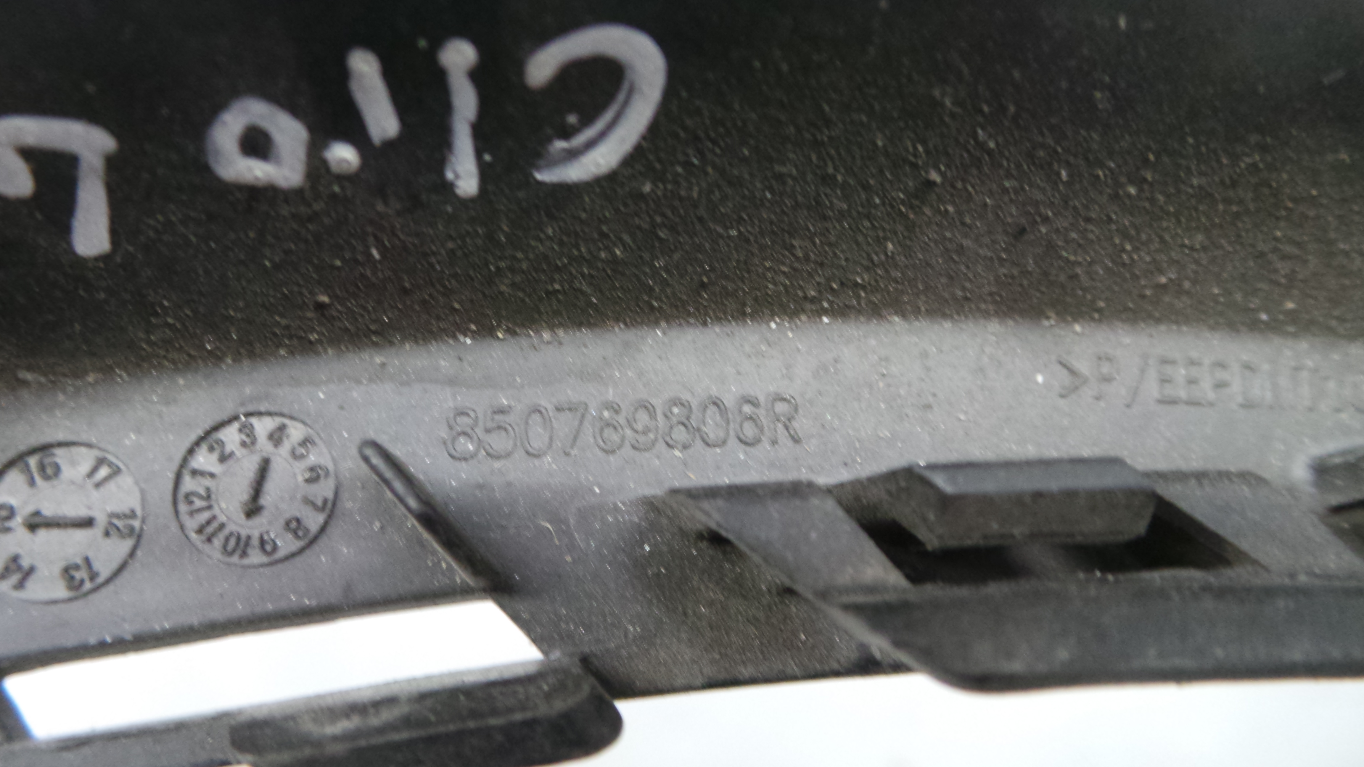 Suporte do Para Choques 850769806R - RENAULT CLIO IV (BH_)-38348993