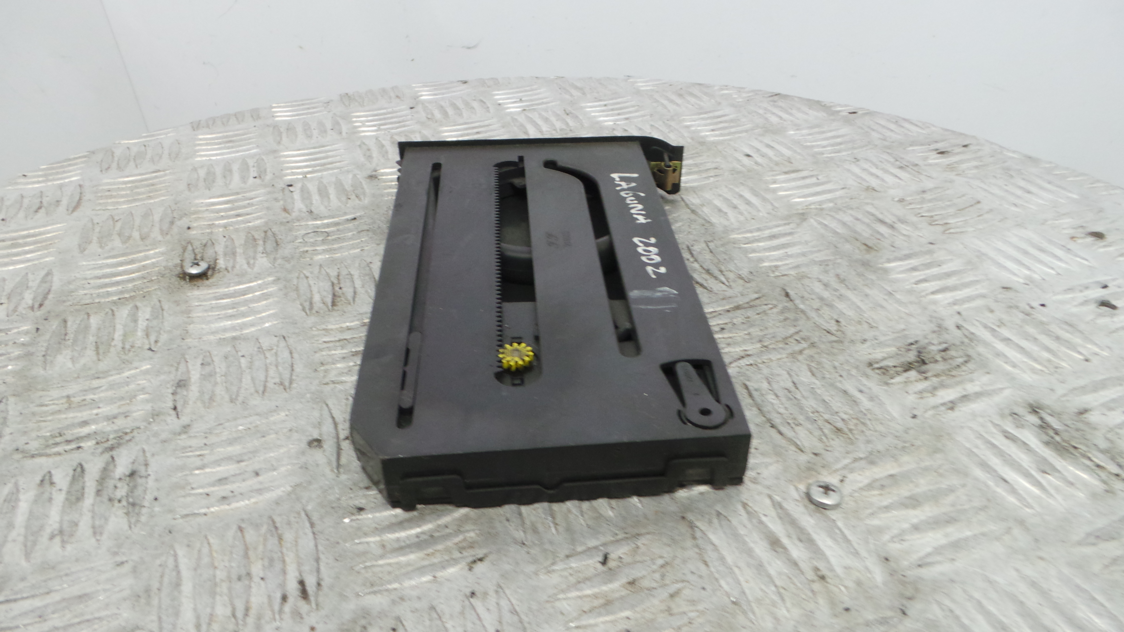 Suporte para copos para o carro - RENAULT LAGUNA II (BG0/1_)-38349036