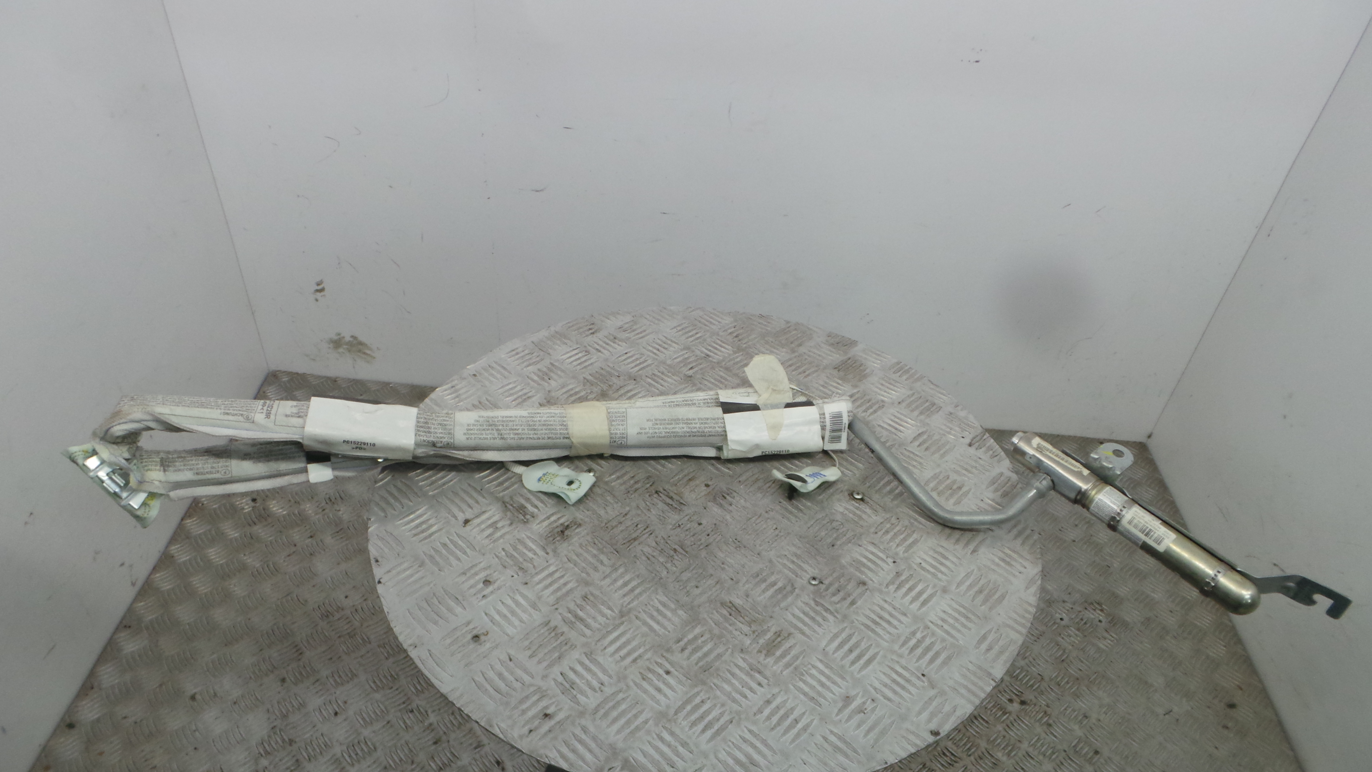 Airbags de Cortina Dto 8200635951 - RENAULT CLIO III (BR0/1, CR0/1)-38349212