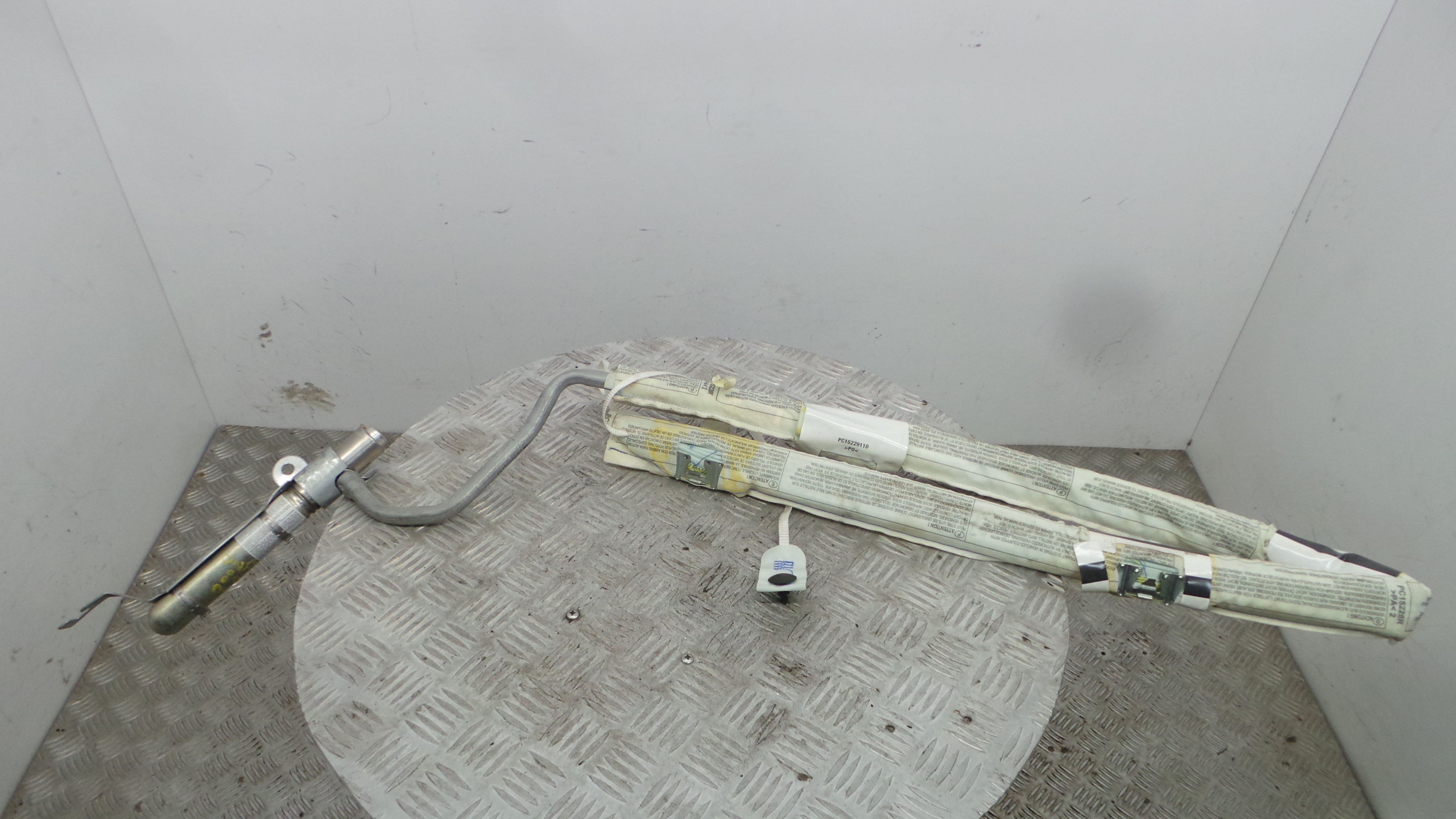 Airbags de Cortina Dto 8200635951 - RENAULT CLIO III (BR0/1, CR0/1)-38349221