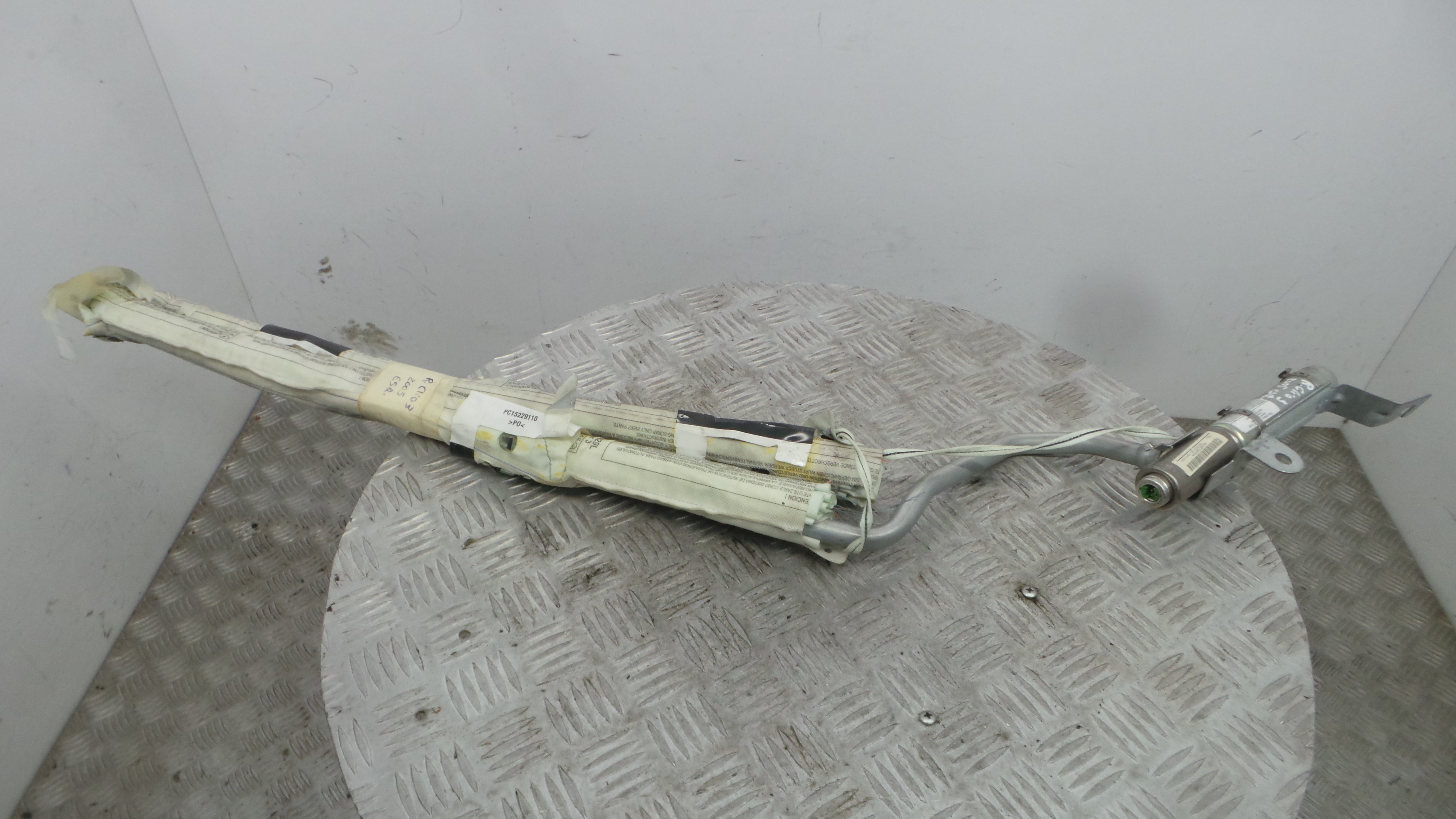 Airbags de Cortina Esq 8200271213 - RENAULT CLIO III (BR0/1, CR0/1)-38349254