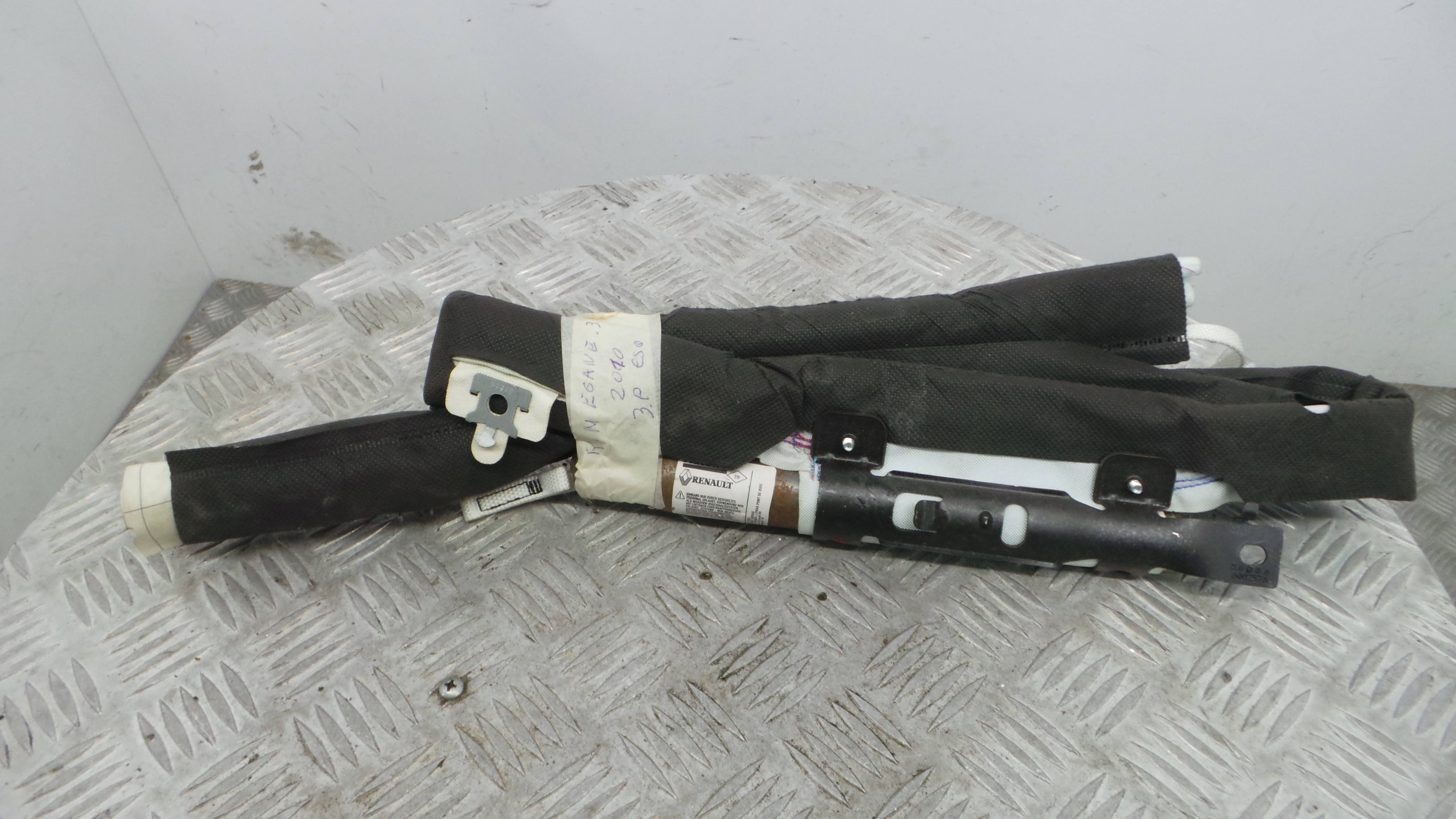 Airbags de Cortina Esq 985P00006RB - RENAULT MEGANE III Hatchback (BZ0/1_, B3_)-38349293 Airbags de Cortina Esq 985P00006RB - RENAULT MEGANE III Hatchback (BZ0/1_, B3_)-38349293