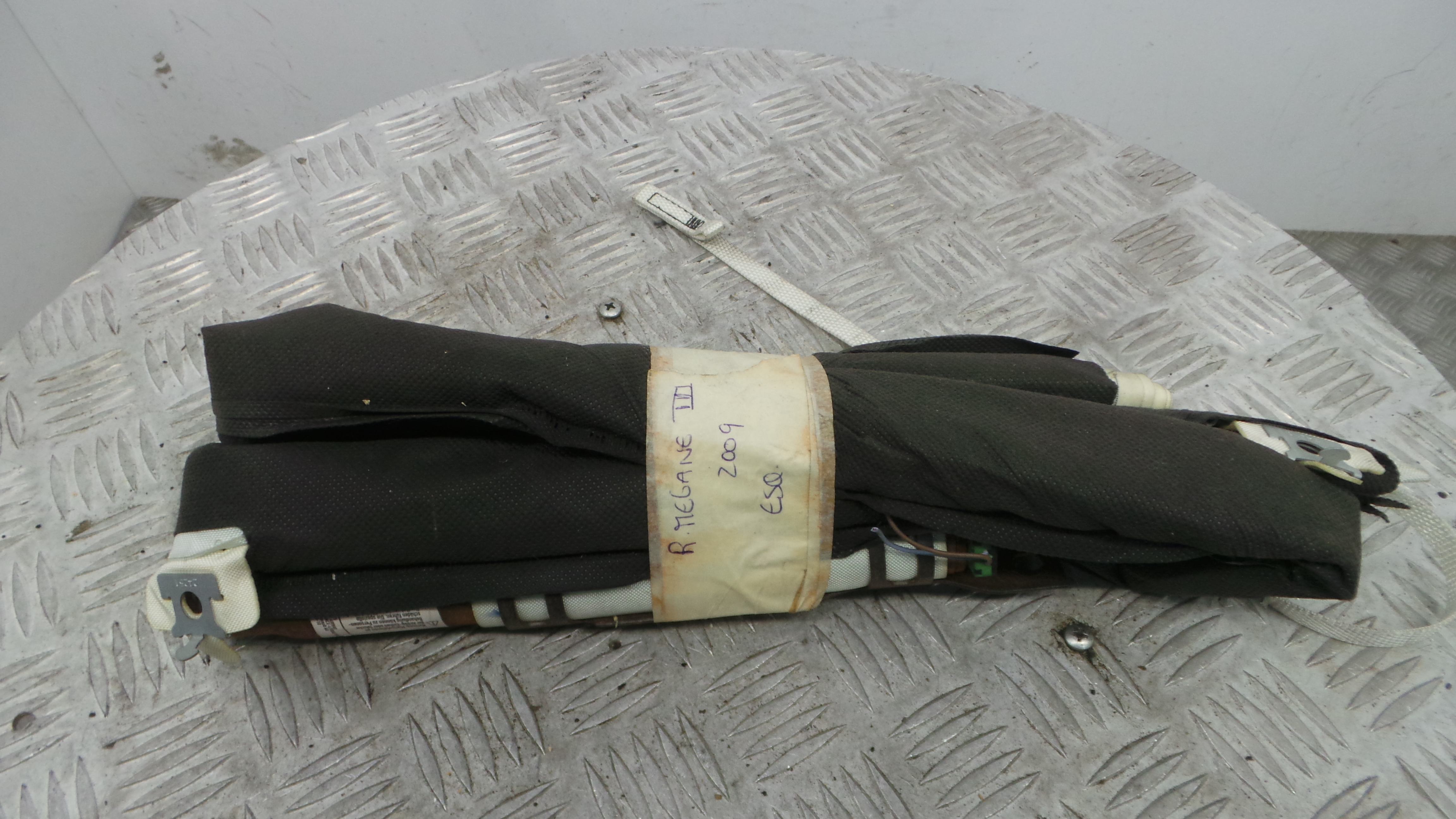 Airbags de Cortina Esq 985P10021R - RENAULT MEGANE III Hatchback (BZ0/1_, B3_)-38349346 Airbags de Cortina Esq 985P10021R - RENAULT MEGANE III Hatchback (BZ0/1_, B3_)-38349346