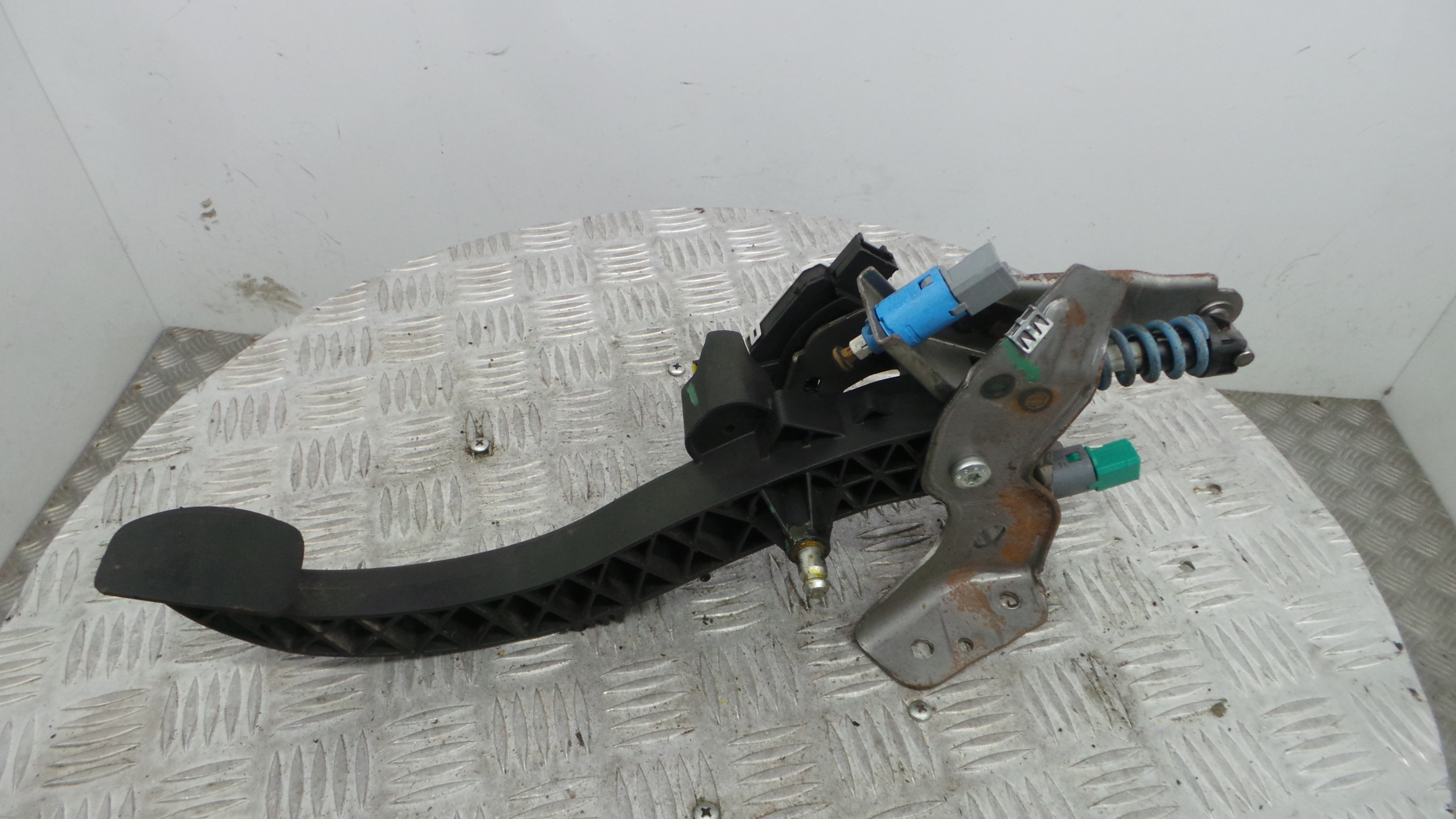 Pedal do Travão 8200474536A - RENAULT SCÉNIC II (JM0/1_)-38349516