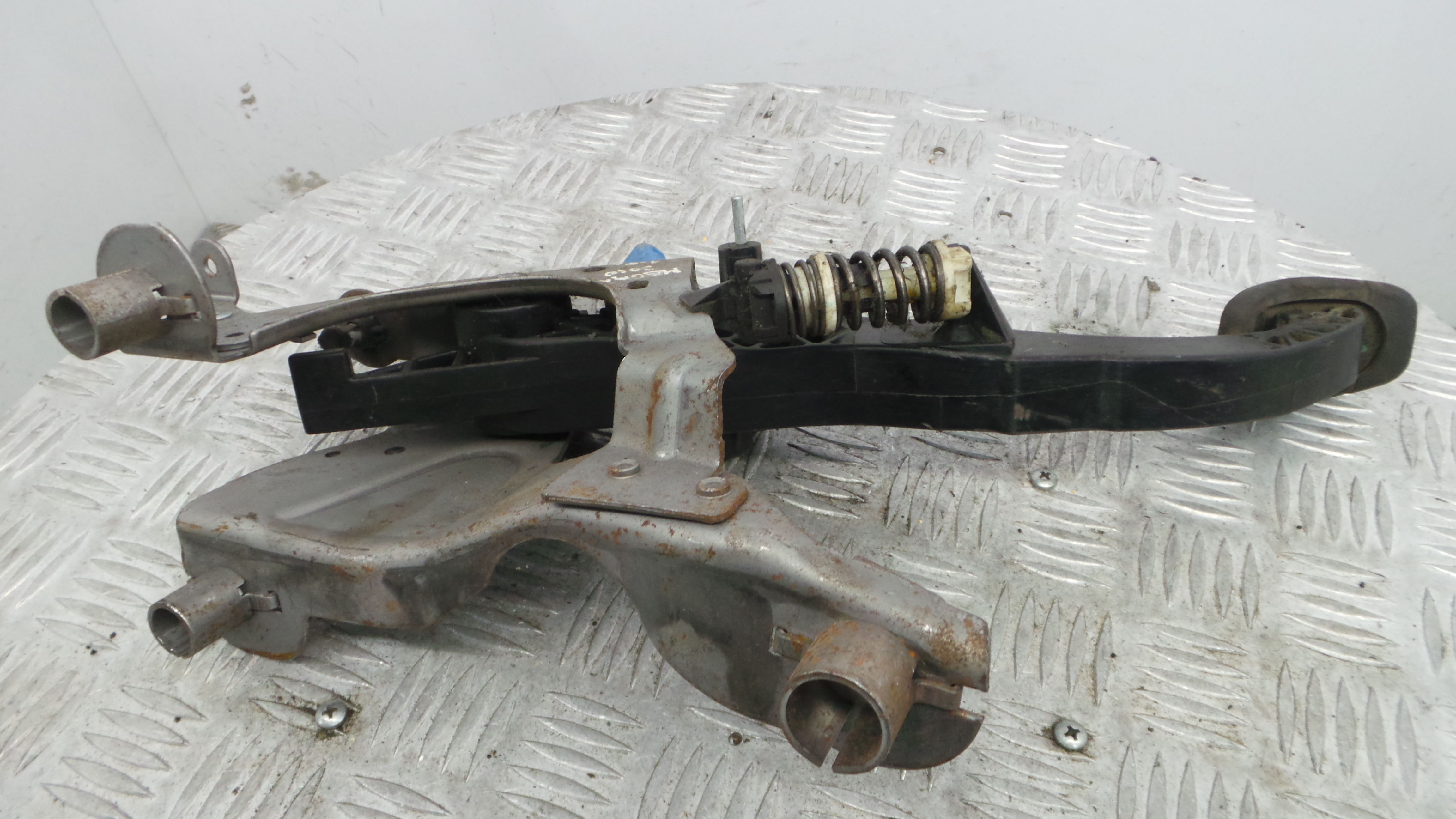 Pedal de Embraiagem 465030037R - RENAULT MEGANE III Hatchback (BZ0/1_, B3_)-38349548
