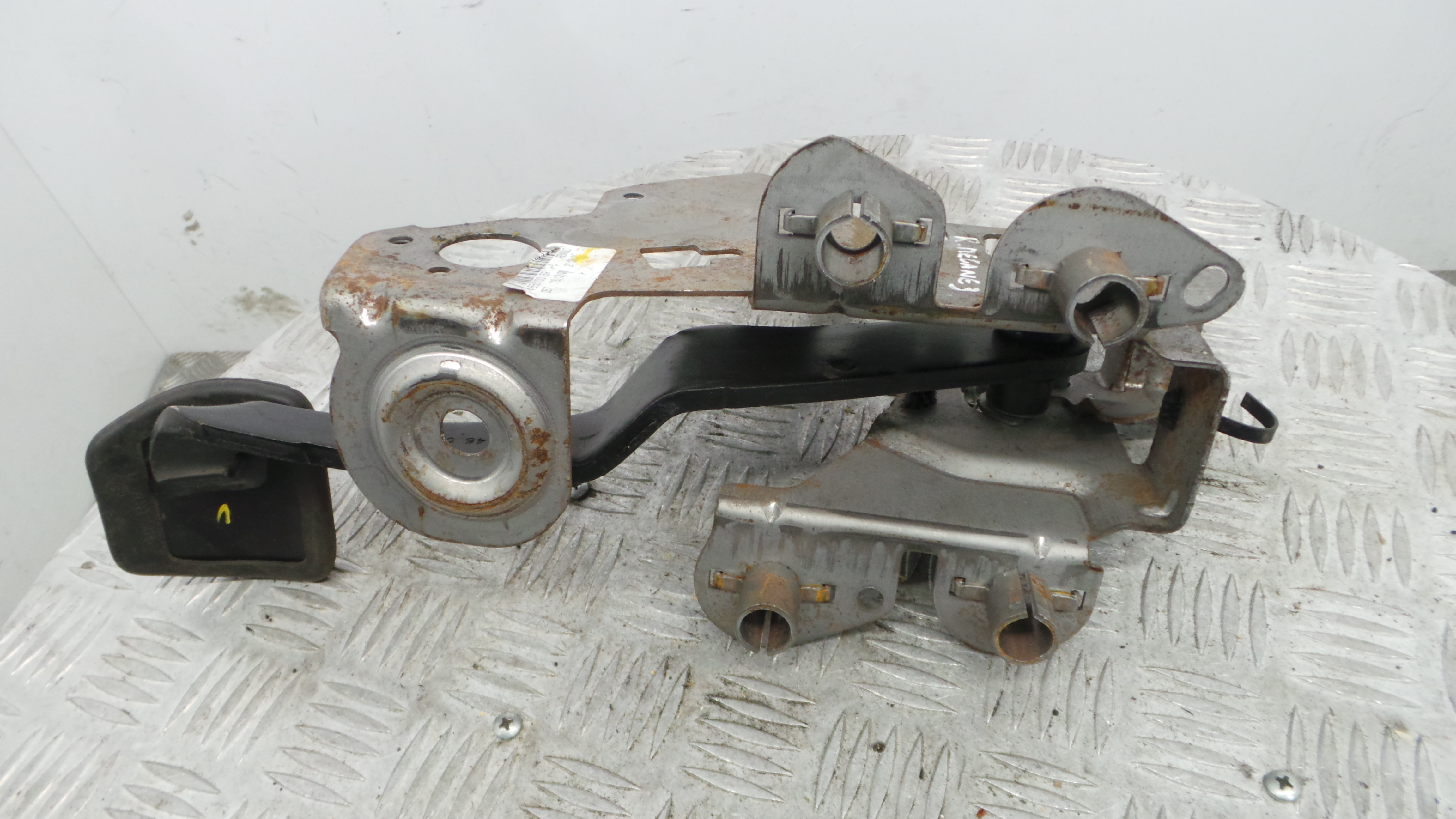 Pedal do Travão 465010015R - RENAULT MEGANE III Hatchback (BZ0/1_, B3_)-38349558