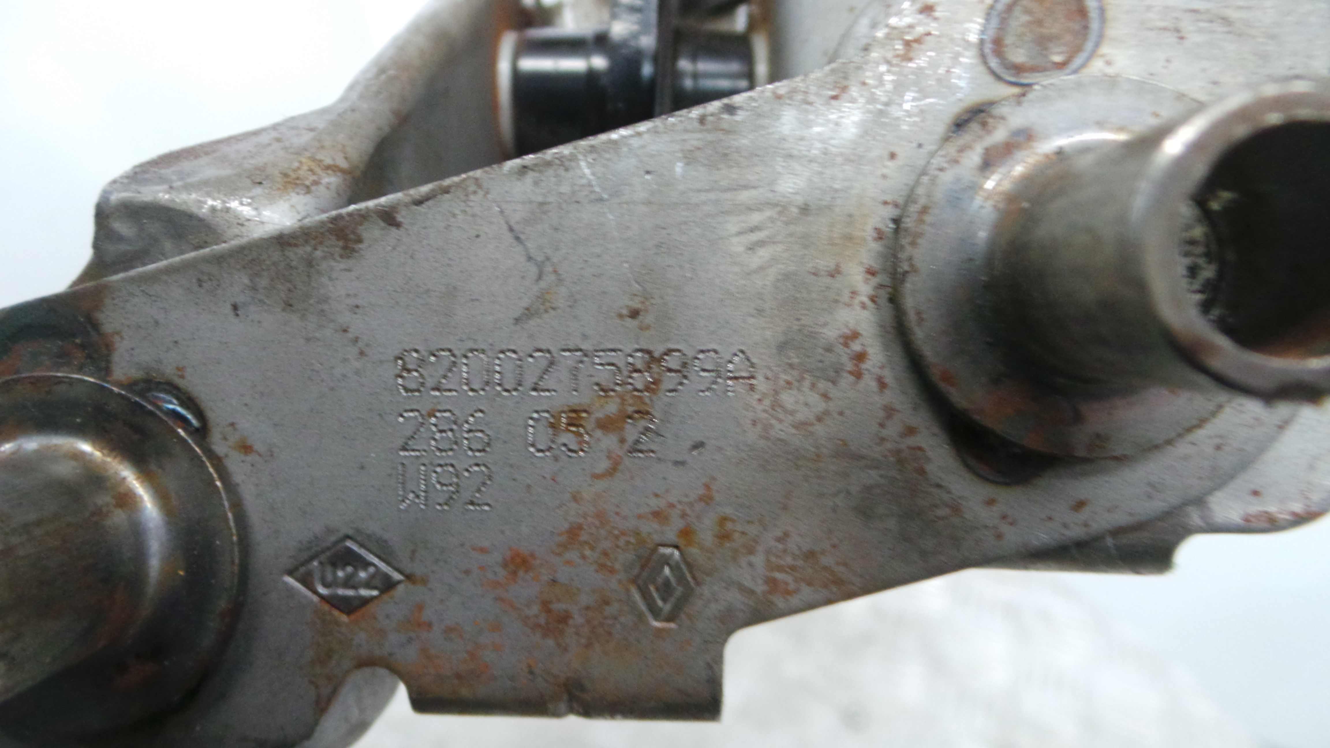 Pedal de Embraiagem 8200275899A - RENAULT CLIO III (BR0/1, CR0/1)-38349593