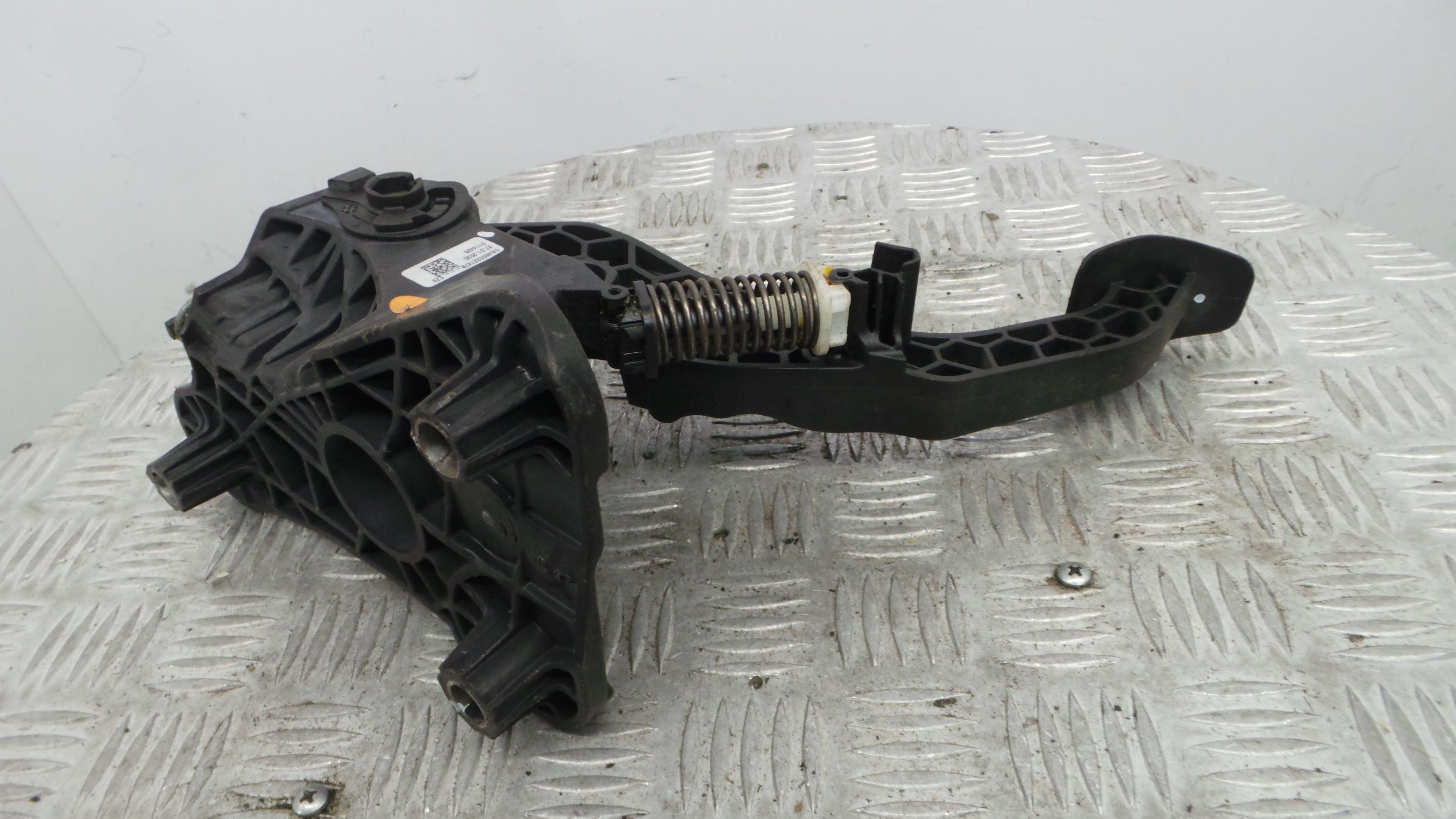 Pedal de Embraiagem 0R465032747R - RENAULT CLIO V (B7_)-38349616