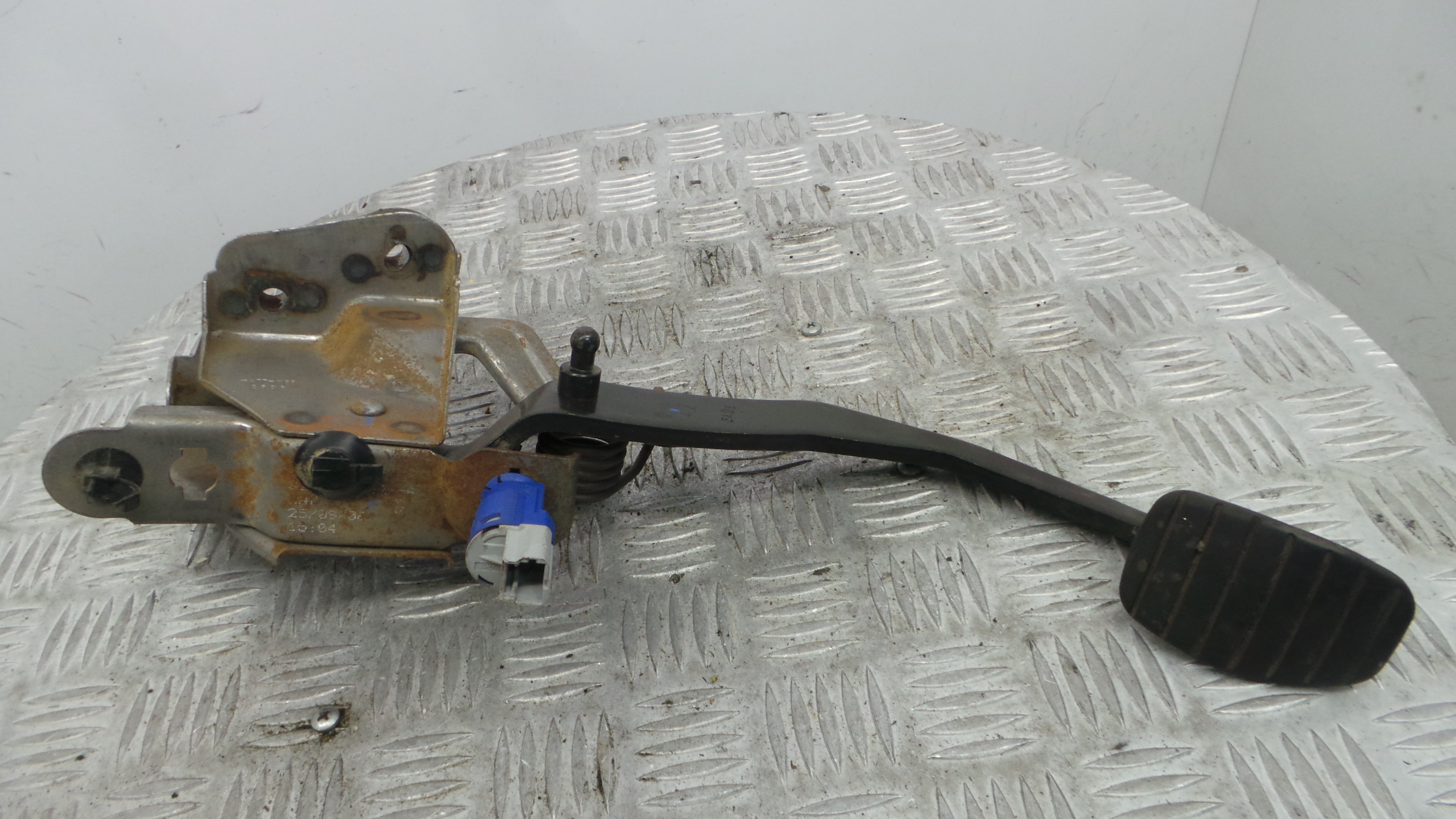 Pedal do Travão  - RENAULT CLIO III (BR0/1, CR0/1)-38349625