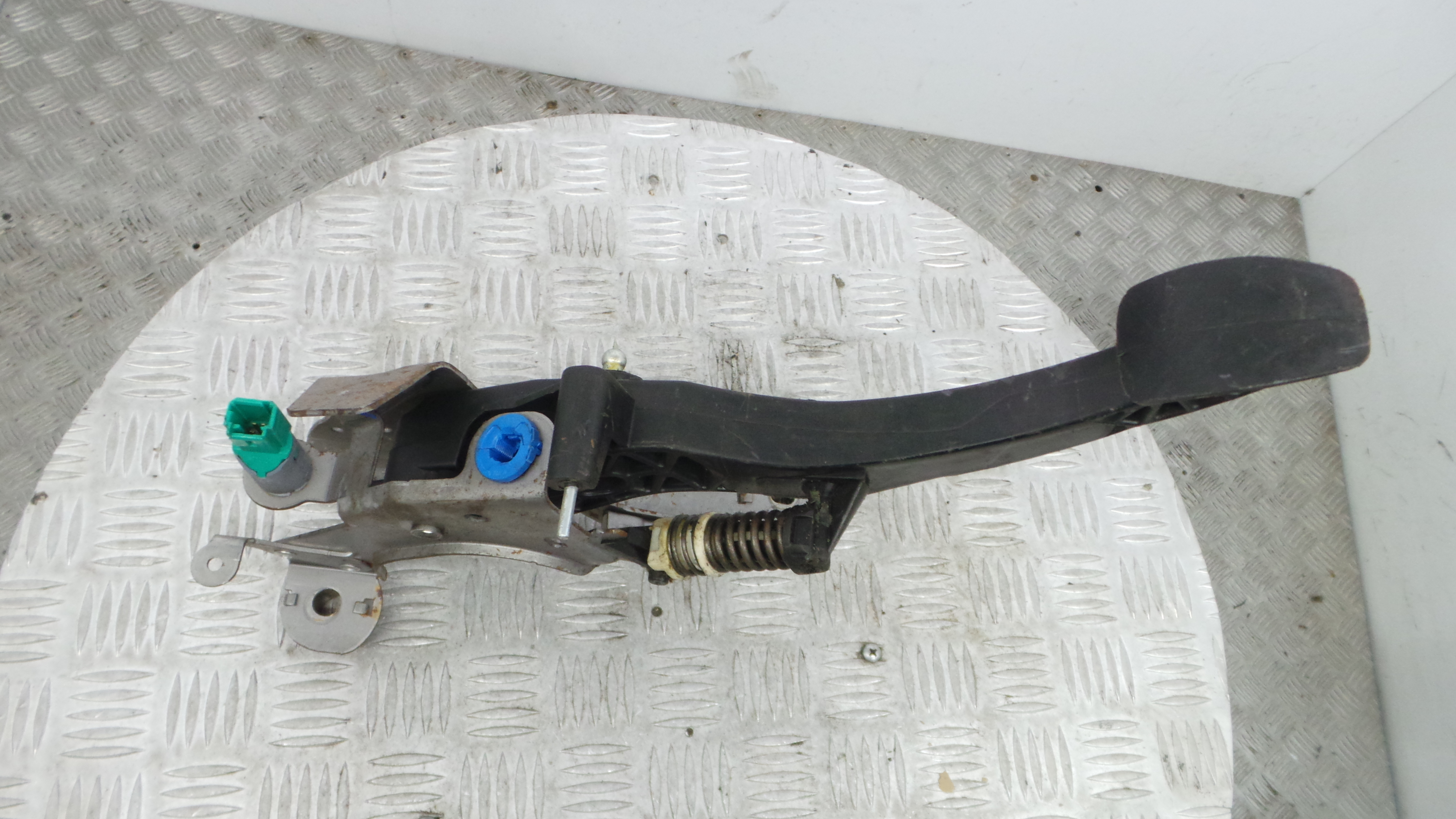 Pedal de Embraiagem 465030037R - RENAULT MEGANE III Hatchback (BZ0/1_, B3_)-38349811 Pedal de Embraiagem 465030037R - RENAULT MEGANE III Hatchback (BZ0/1_, B3_)-38349811