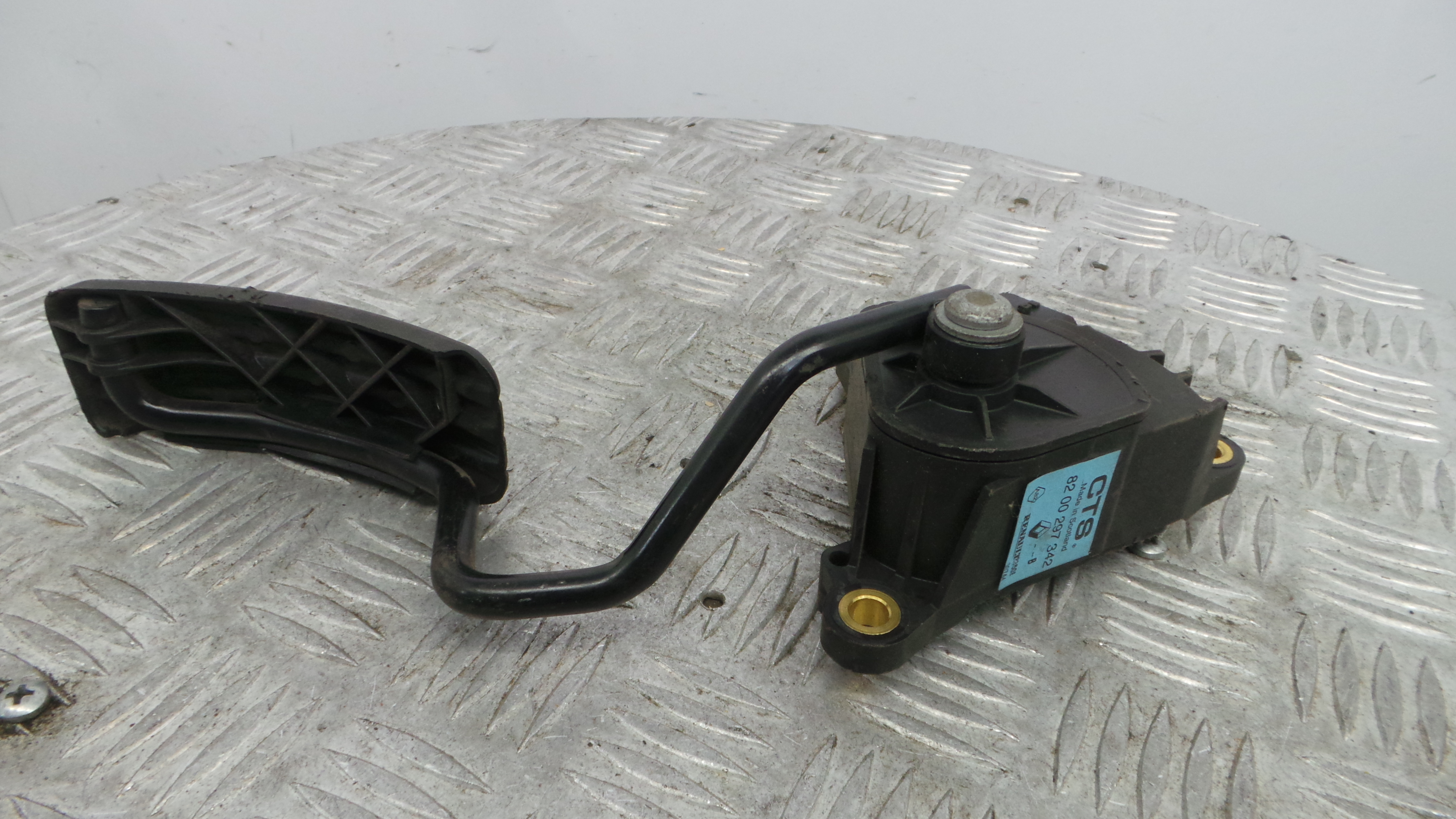 Pedal do Acelerador 8200297342B - RENAULT CLIO III (BR0/1, CR0/1)-38349995