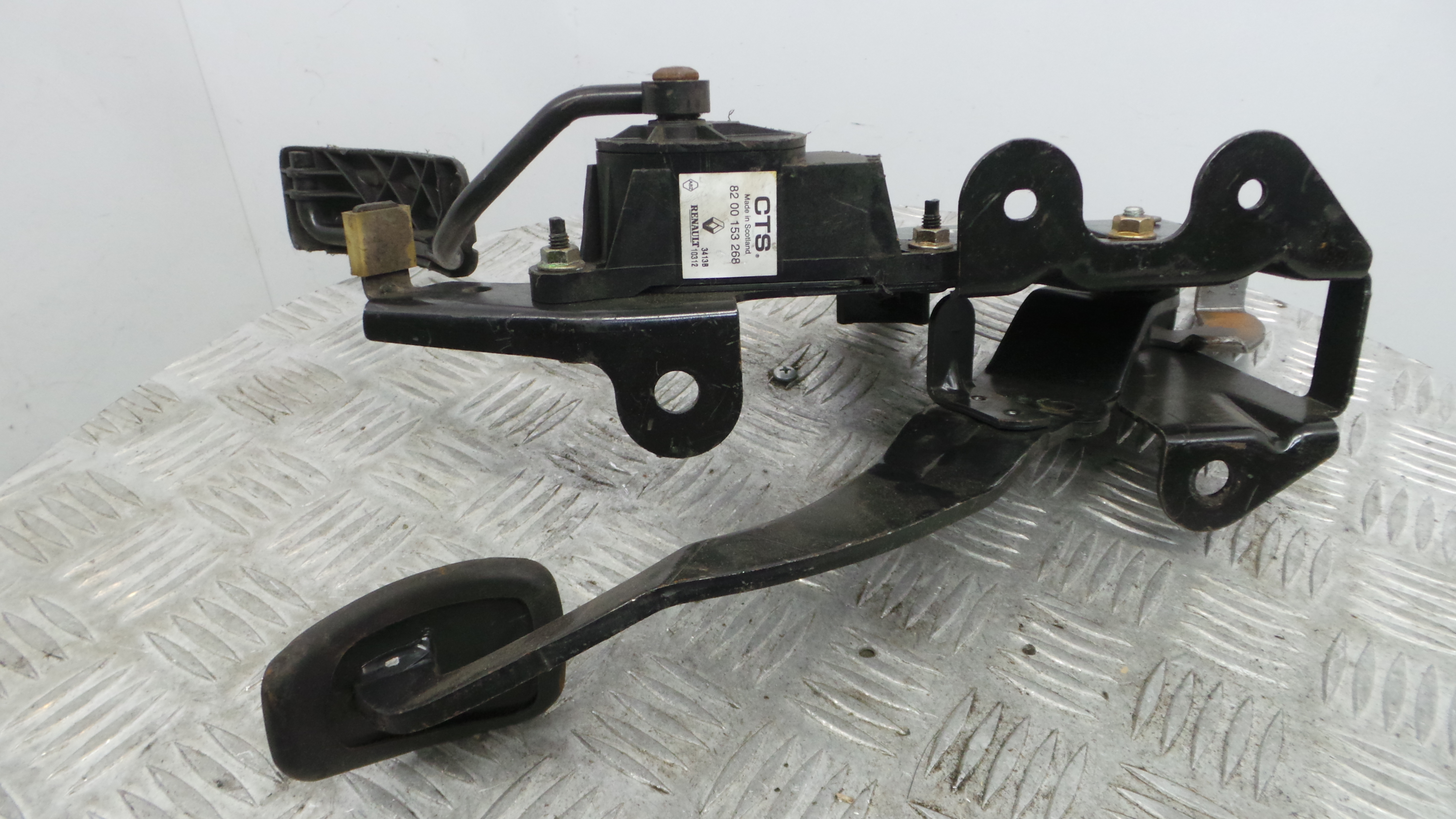 Pedal do Travão 8200153268 - RENAULT MEGANE II (BM0/1_, CM0/1_)-38350014