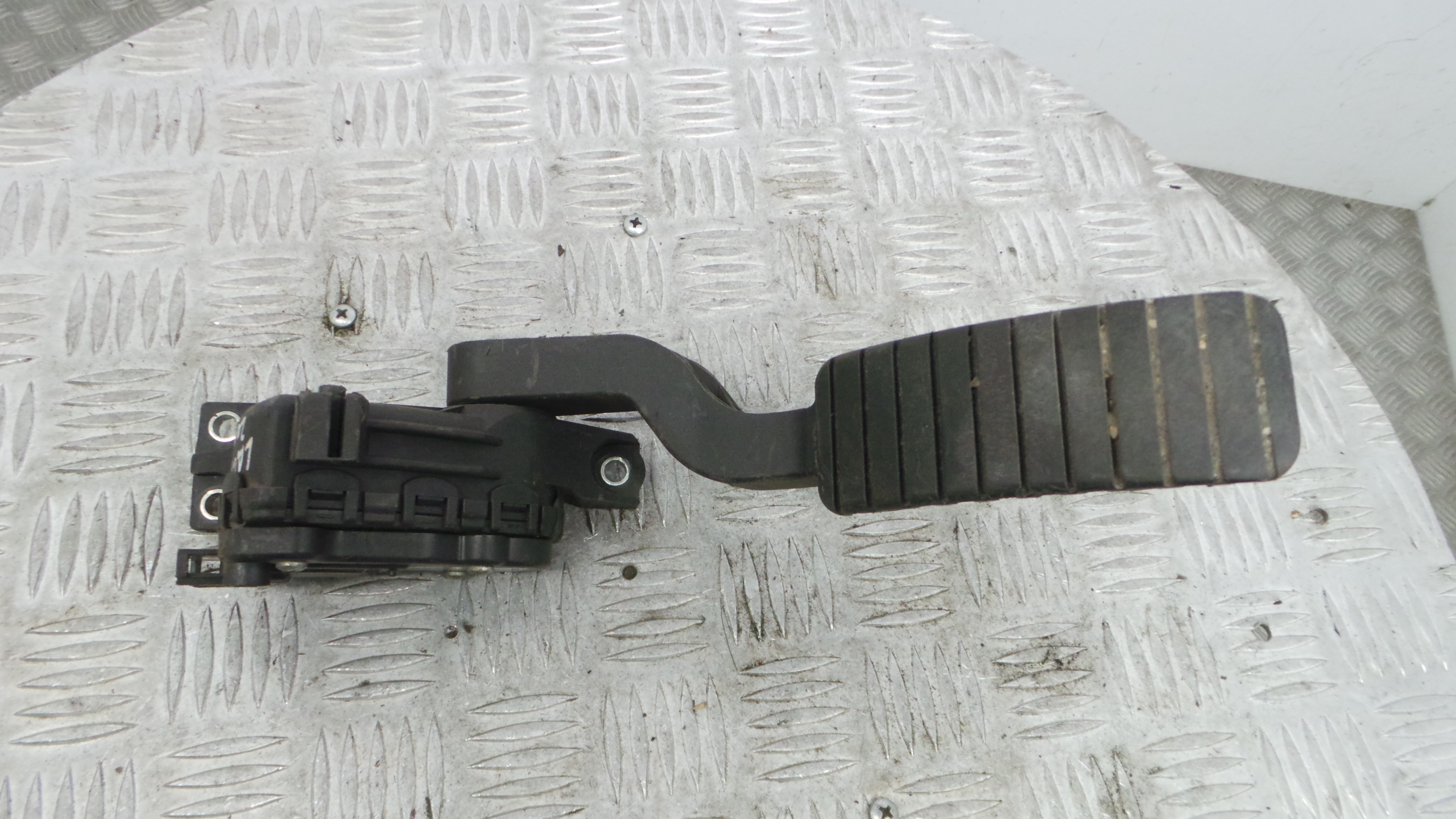 Pedal do Acelerador 8200003392 - RENAULT LAGUNA II (BG0/1_)-38350017