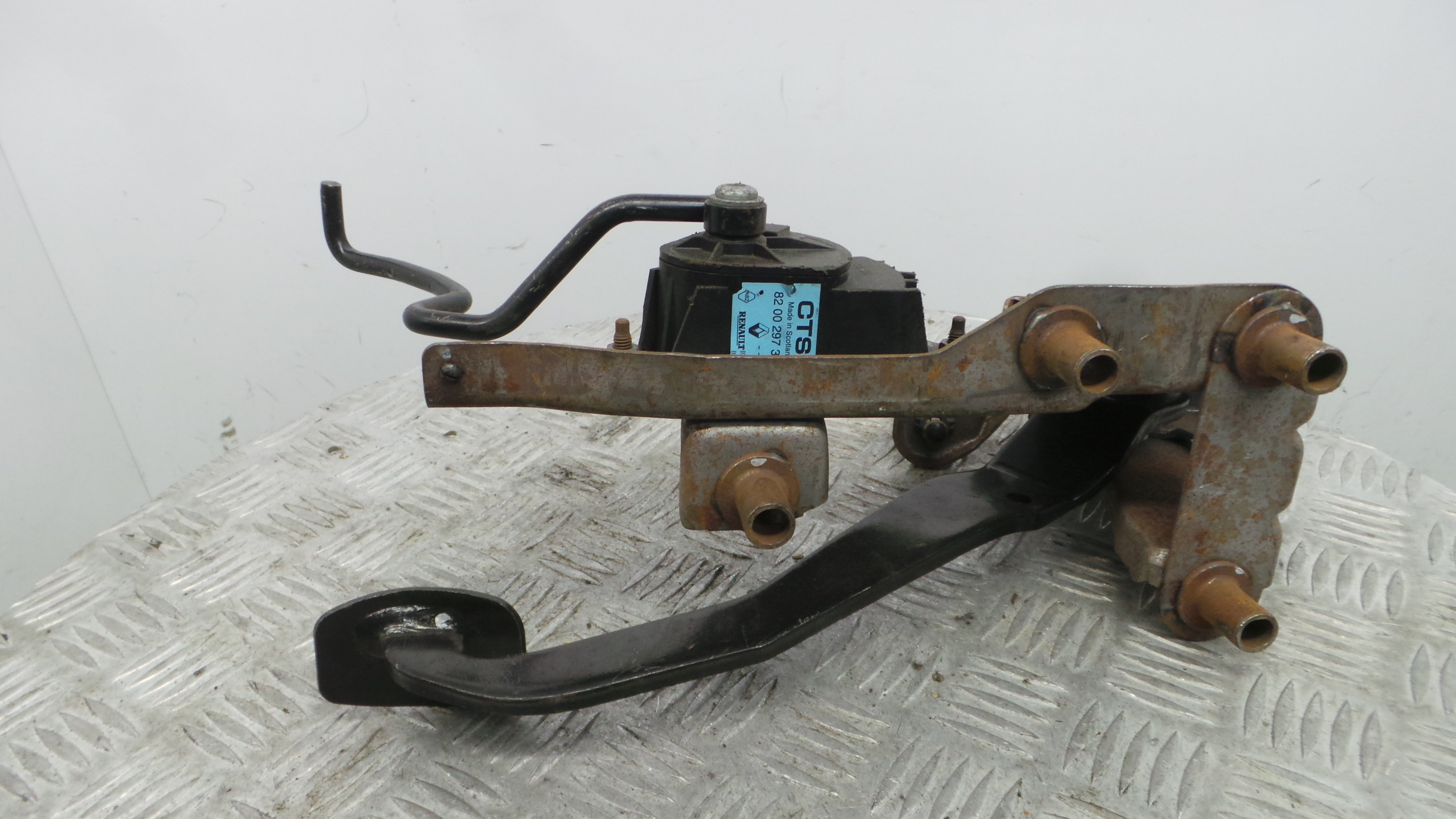 Pedal do Travão 8200711631 - RENAULT CLIO III (BR0/1, CR0/1)-38350027