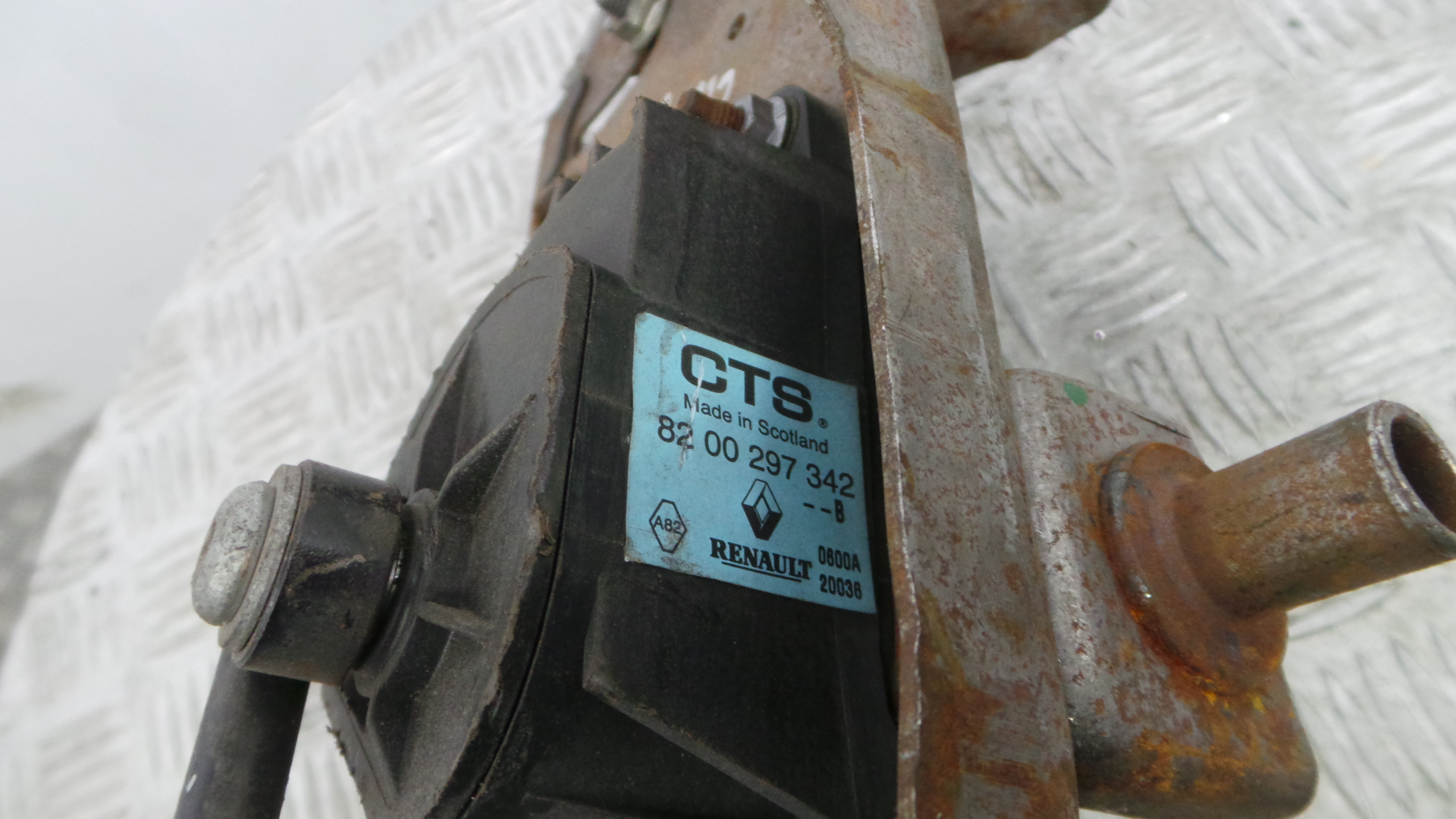 Pedal do Travão 8200711631 - RENAULT CLIO III (BR0/1, CR0/1)-38350037