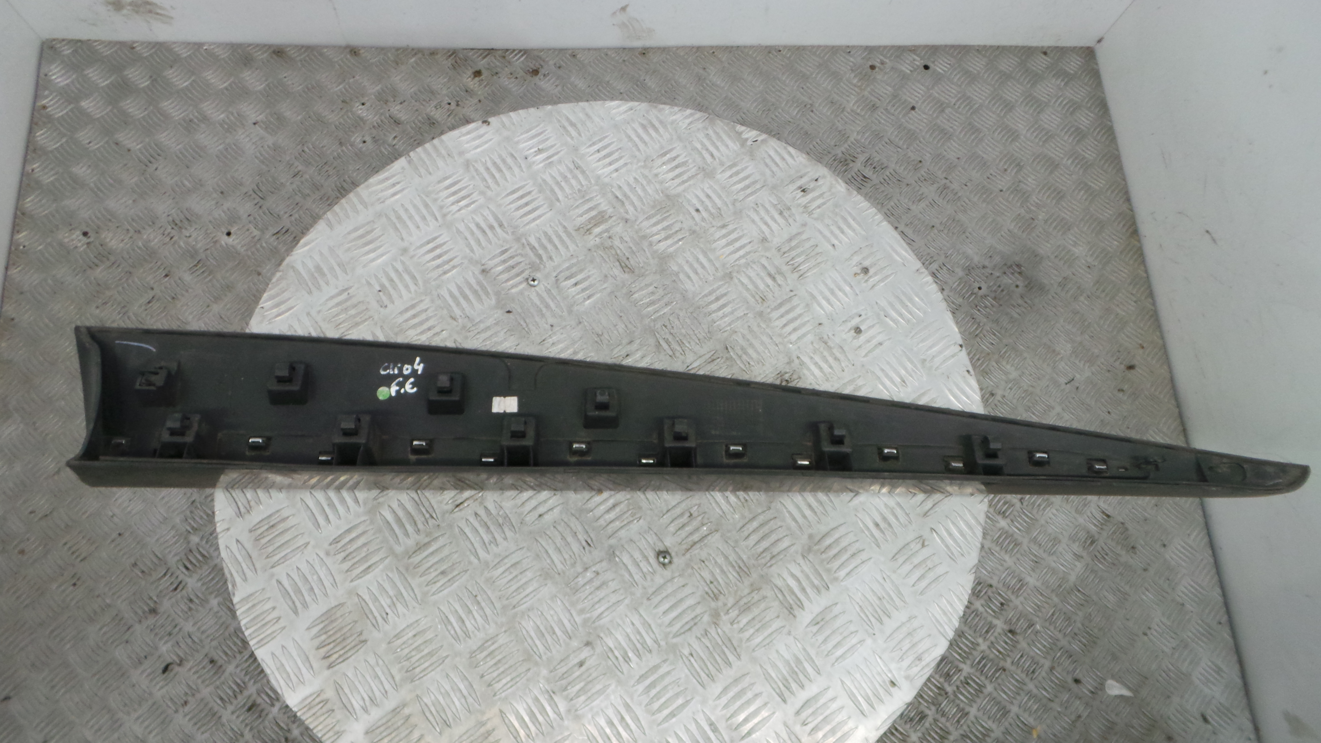 Friso Porta 808777693R - RENAULT CLIO IV (BH_)-38350068