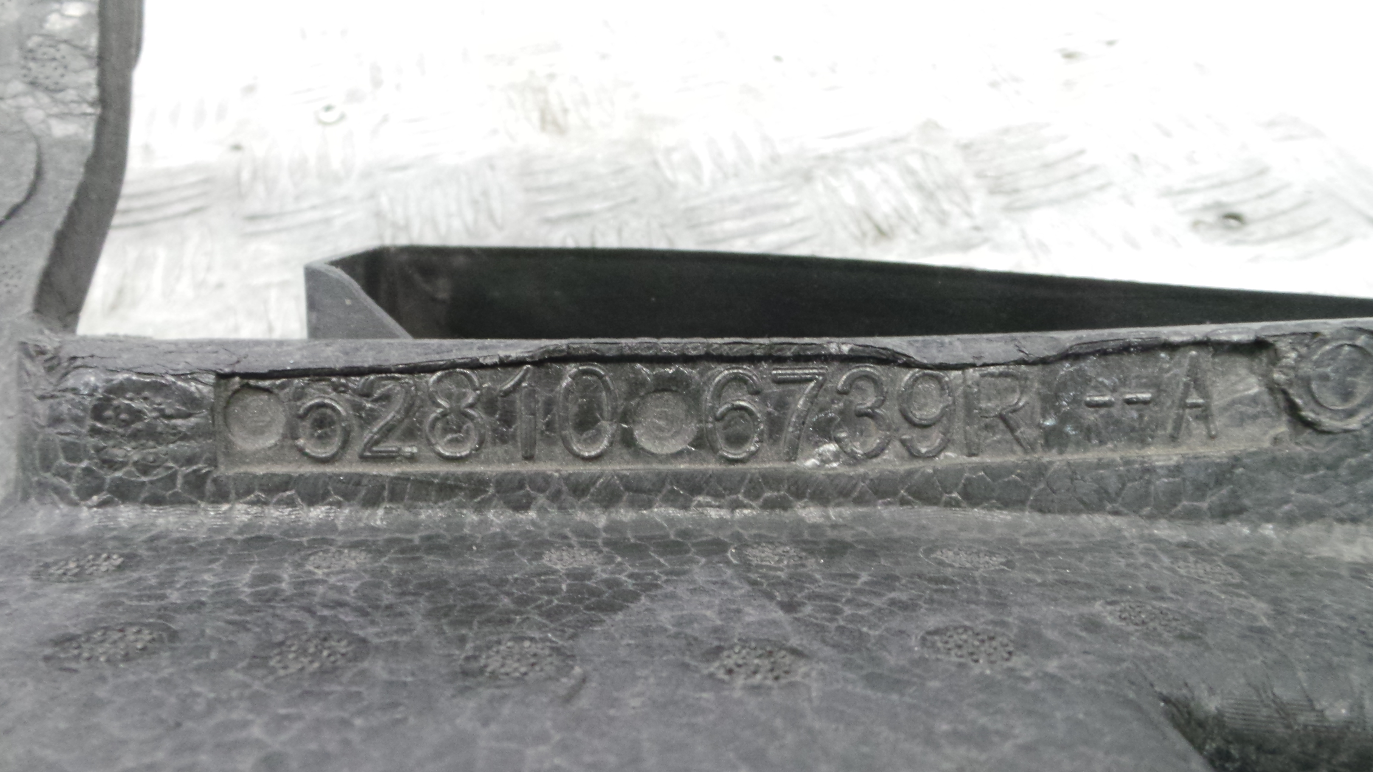 Suporte do Para Choques 628106739R - RENAULT CLIO V (B7_)-38350101